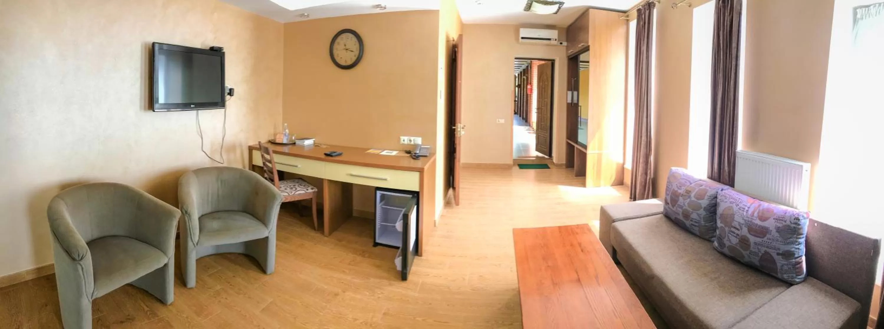 Living room in Pivdenna Brama