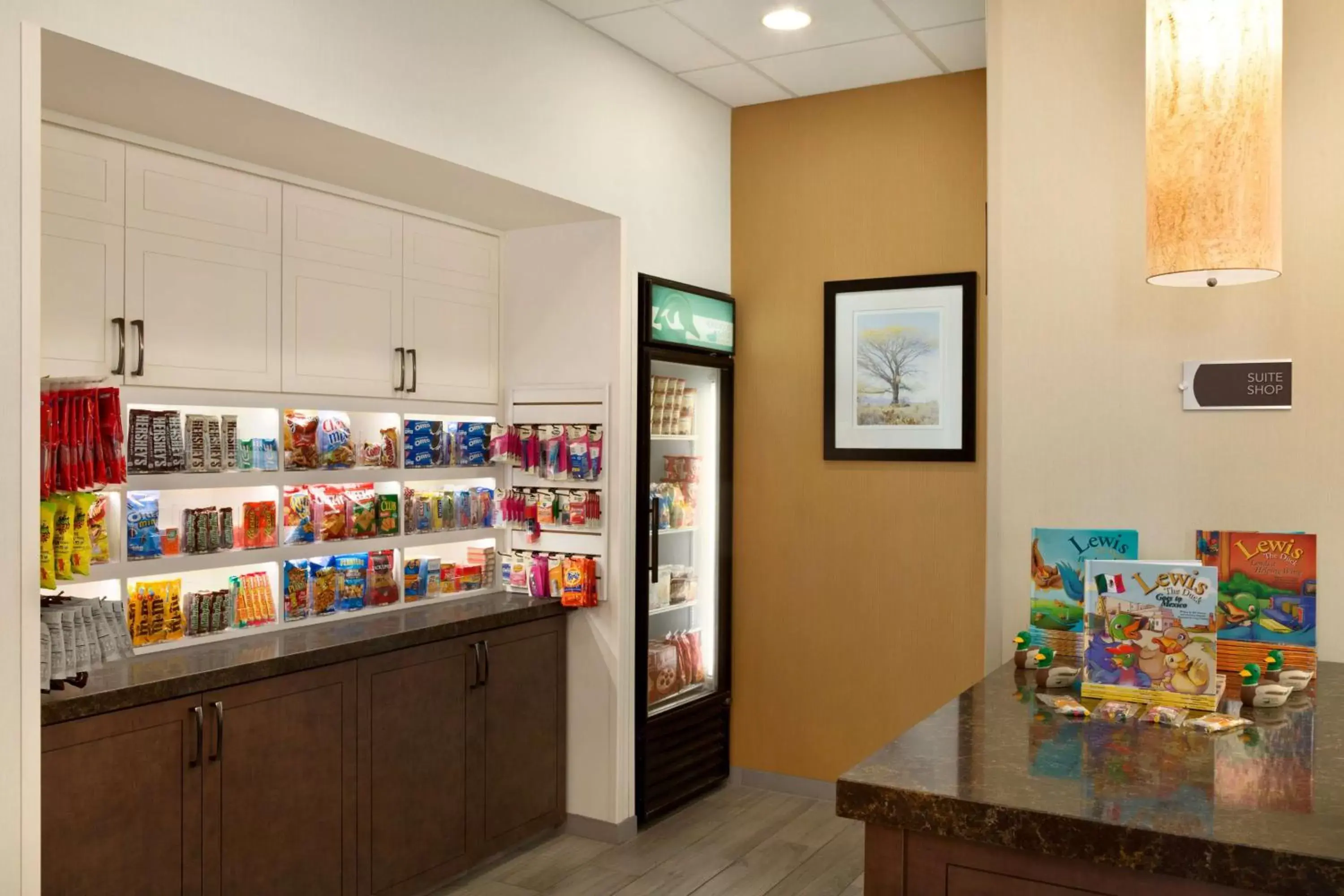 On-site shops in Homewood Suites By Hilton Las Vegas Airport