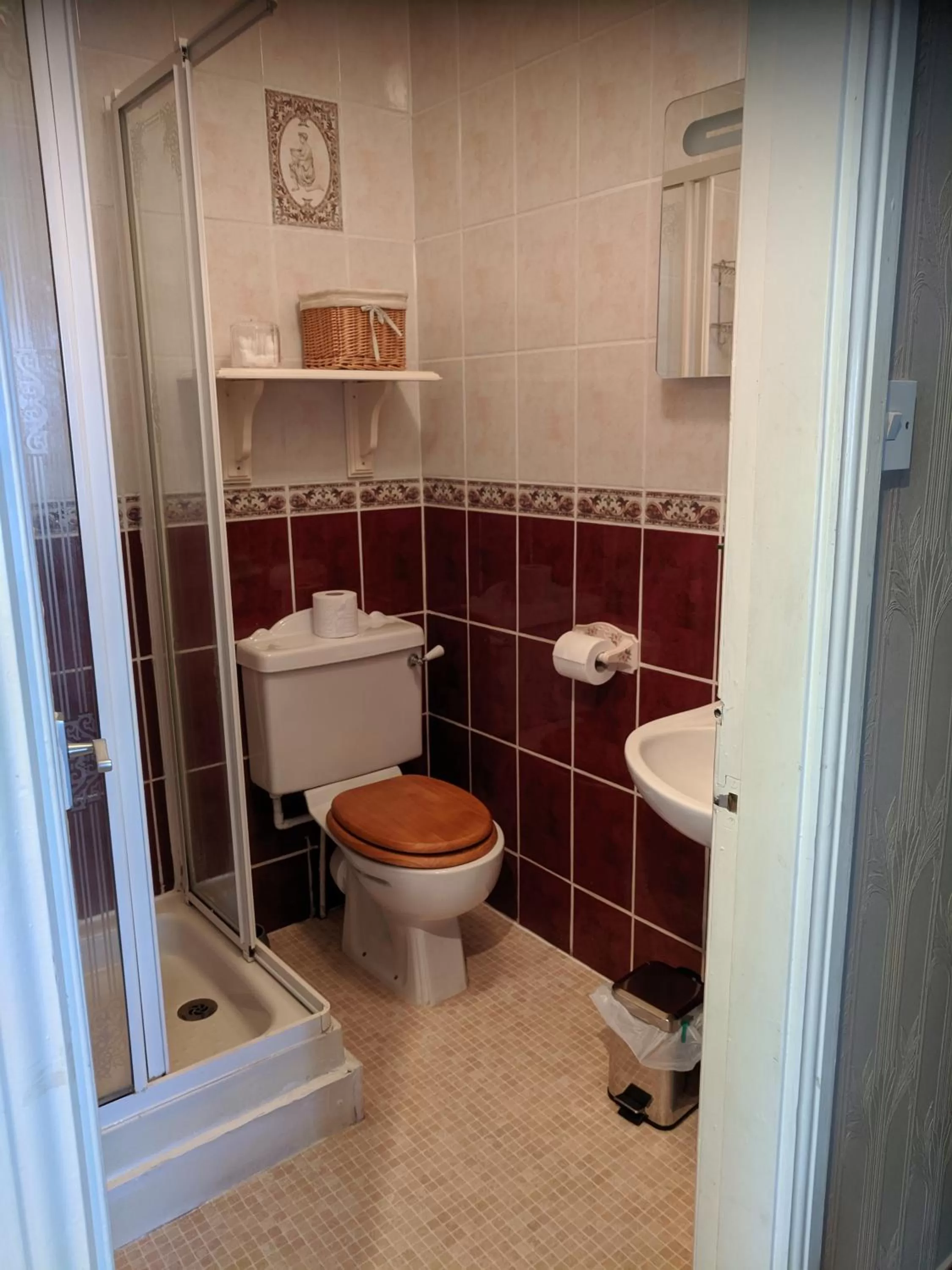 Bathroom in 1 Park Road