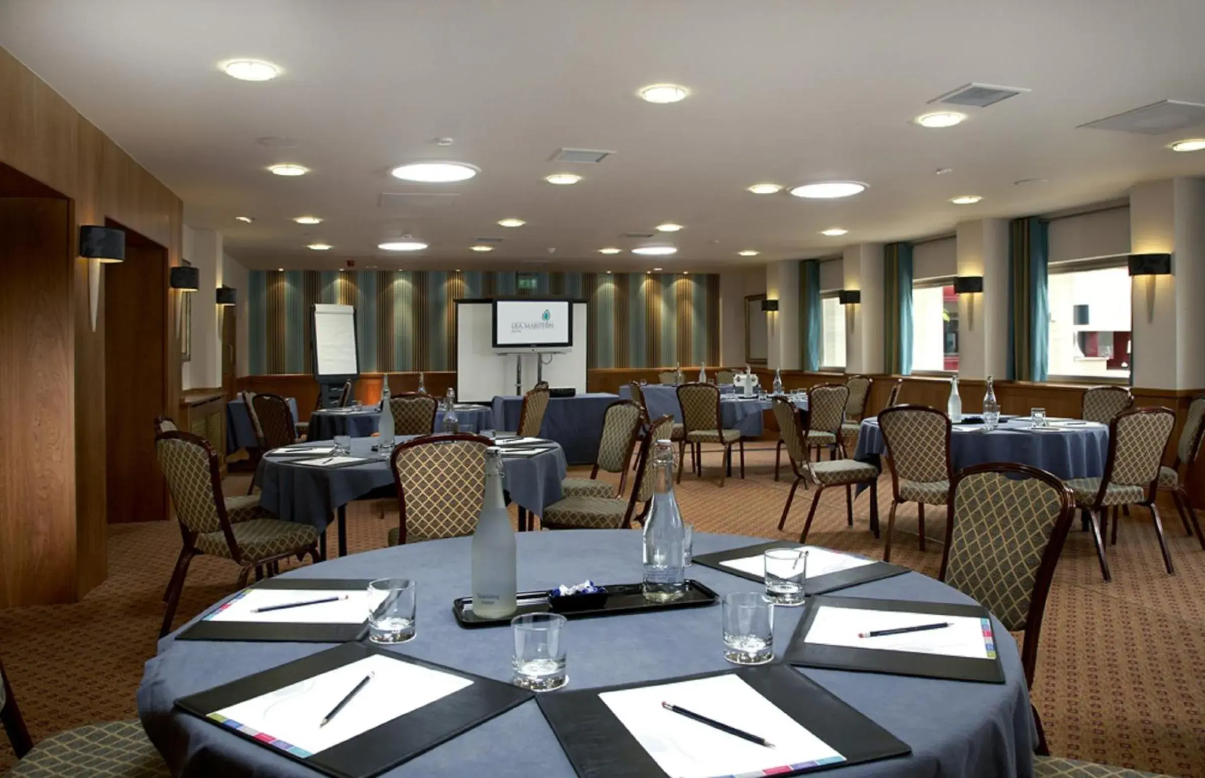 Business facilities, Restaurant/Places to Eat in Lea Marston Hotel