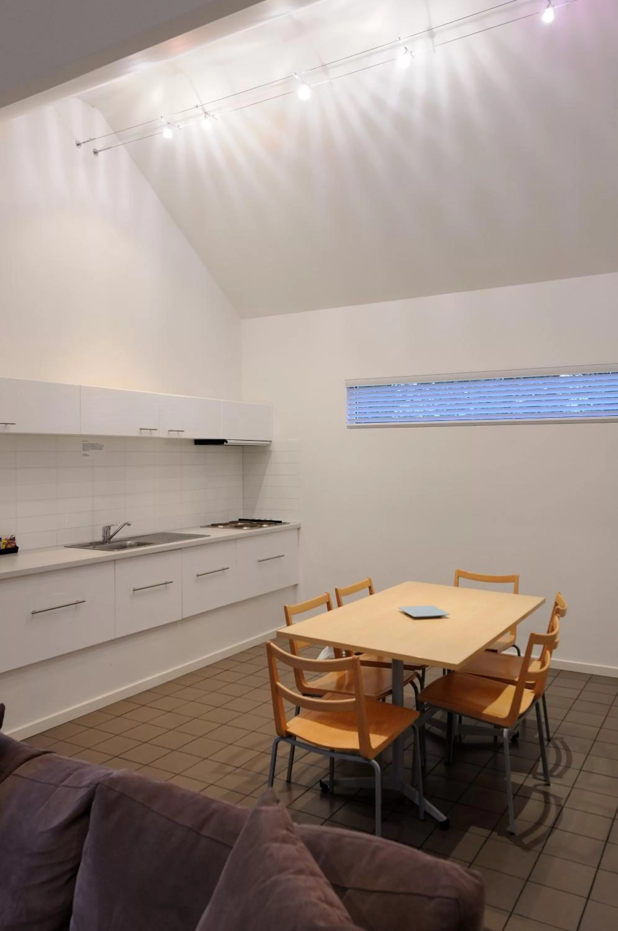 Kitchen or kitchenette in Ashmont Motel and Apartments