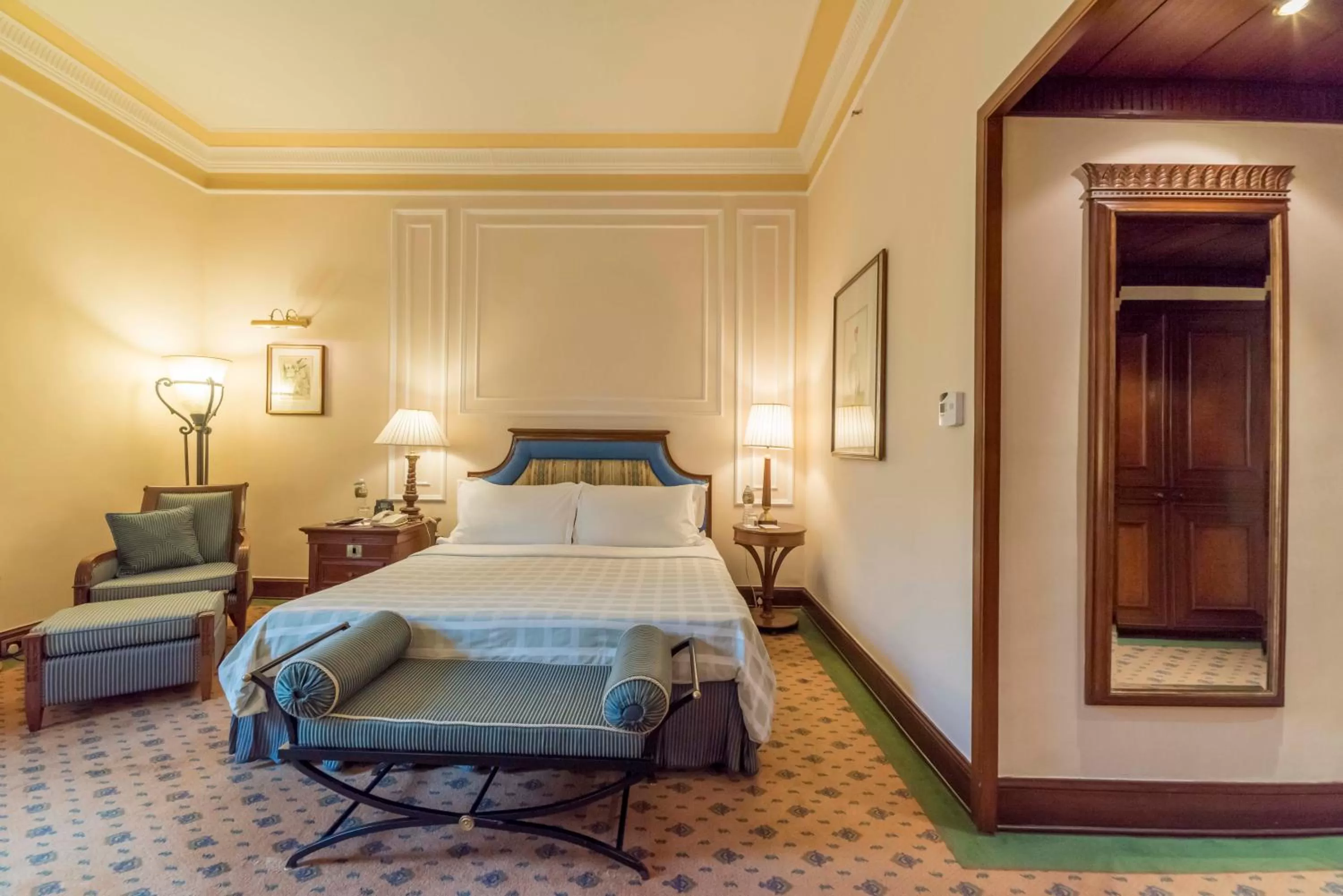 The Oberoi Grand Kolkata