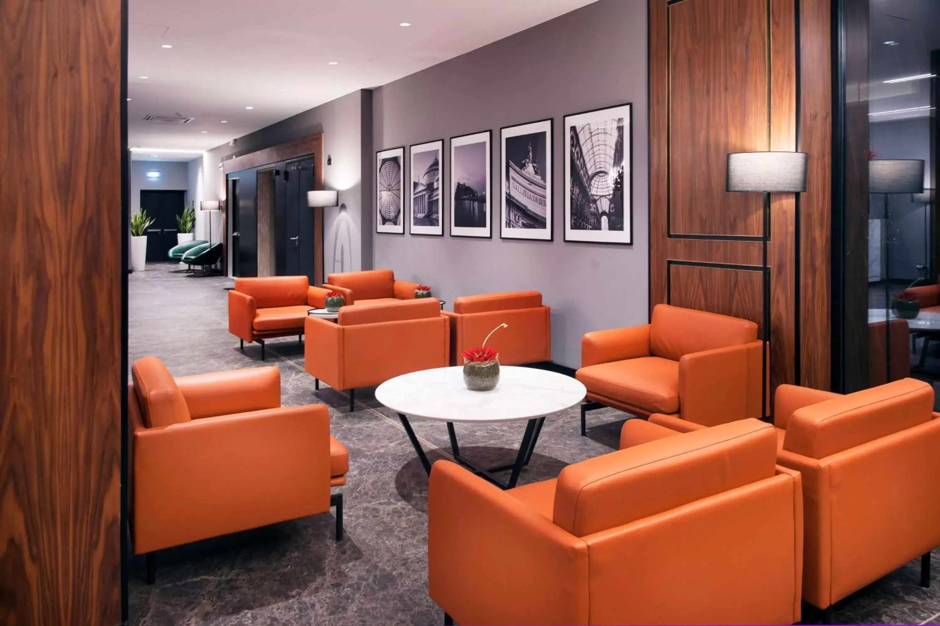 Lobby or reception in Radisson Hotel Nola Naples Lobby or reception in Radisson Hotel Nola Naples