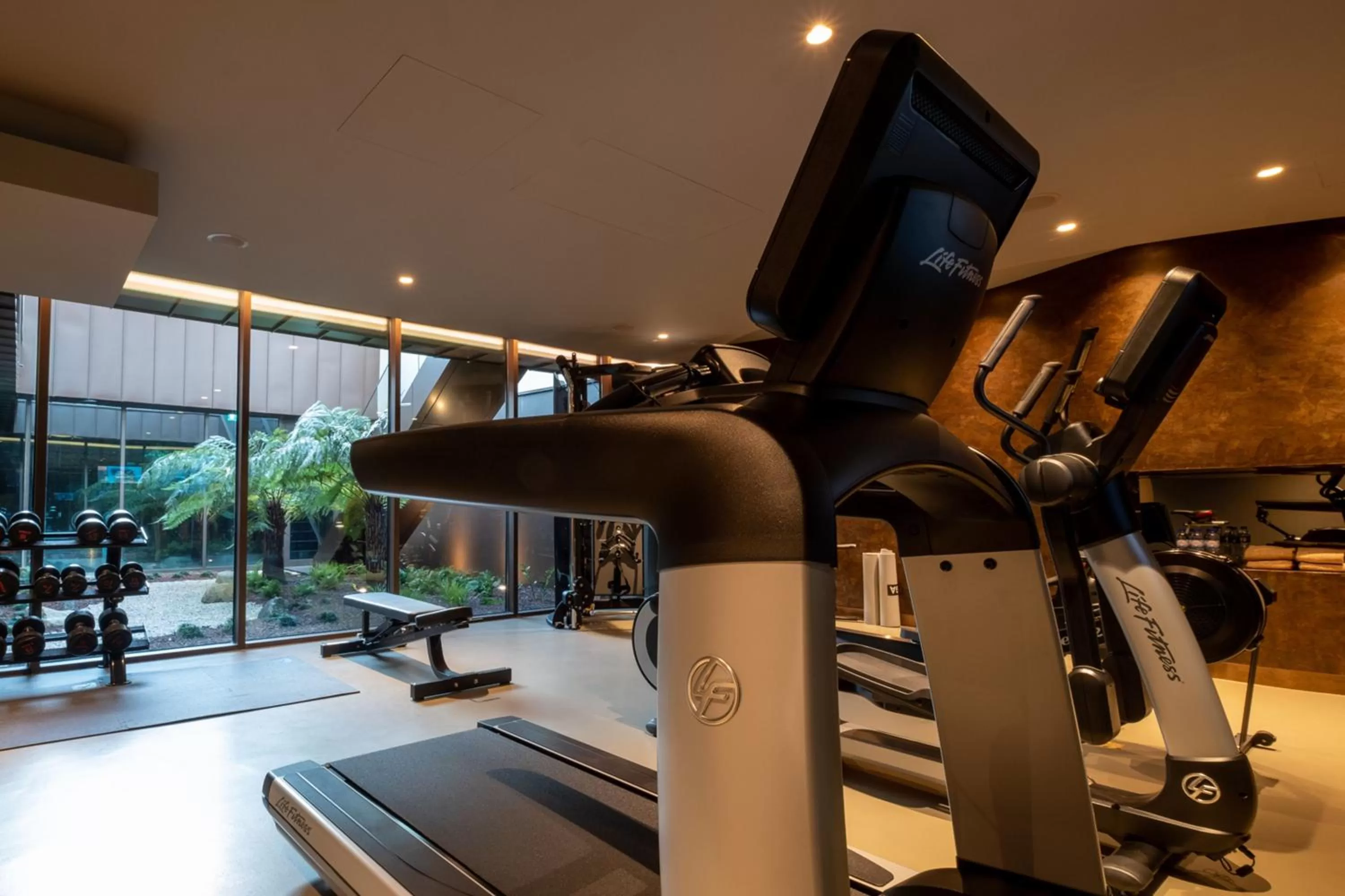 Fitness centre/facilities in BessaHotel Baixa