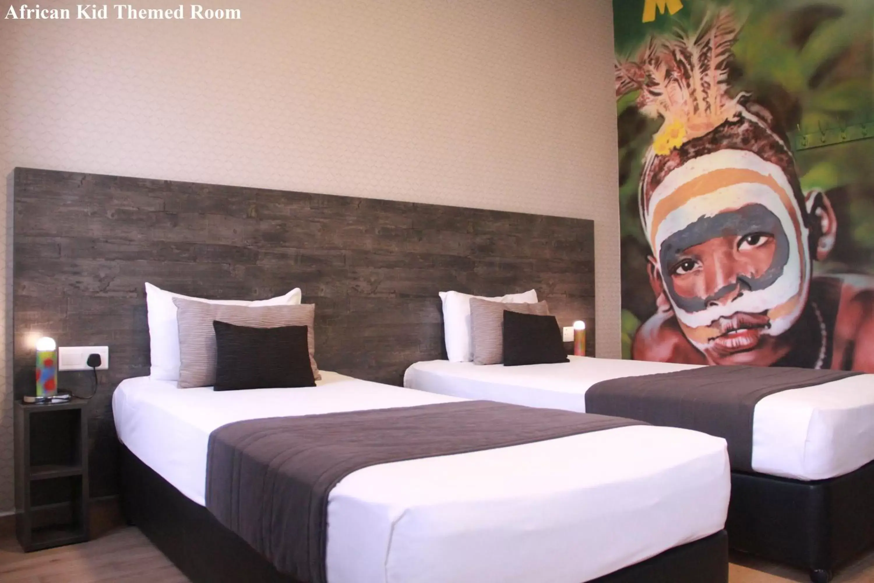 Bedroom, Bed in Rise Street Art Hotel