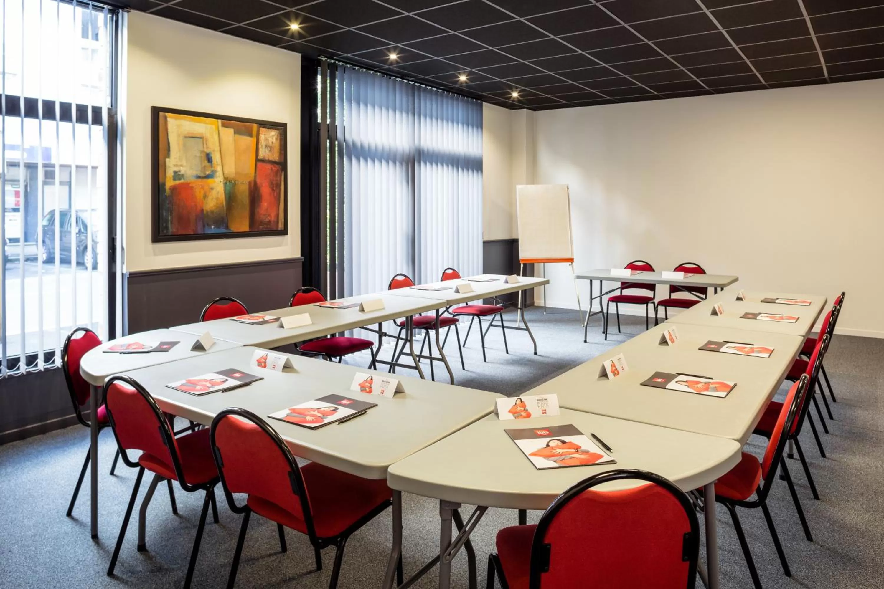 Meeting/conference room in ibis Lannion
