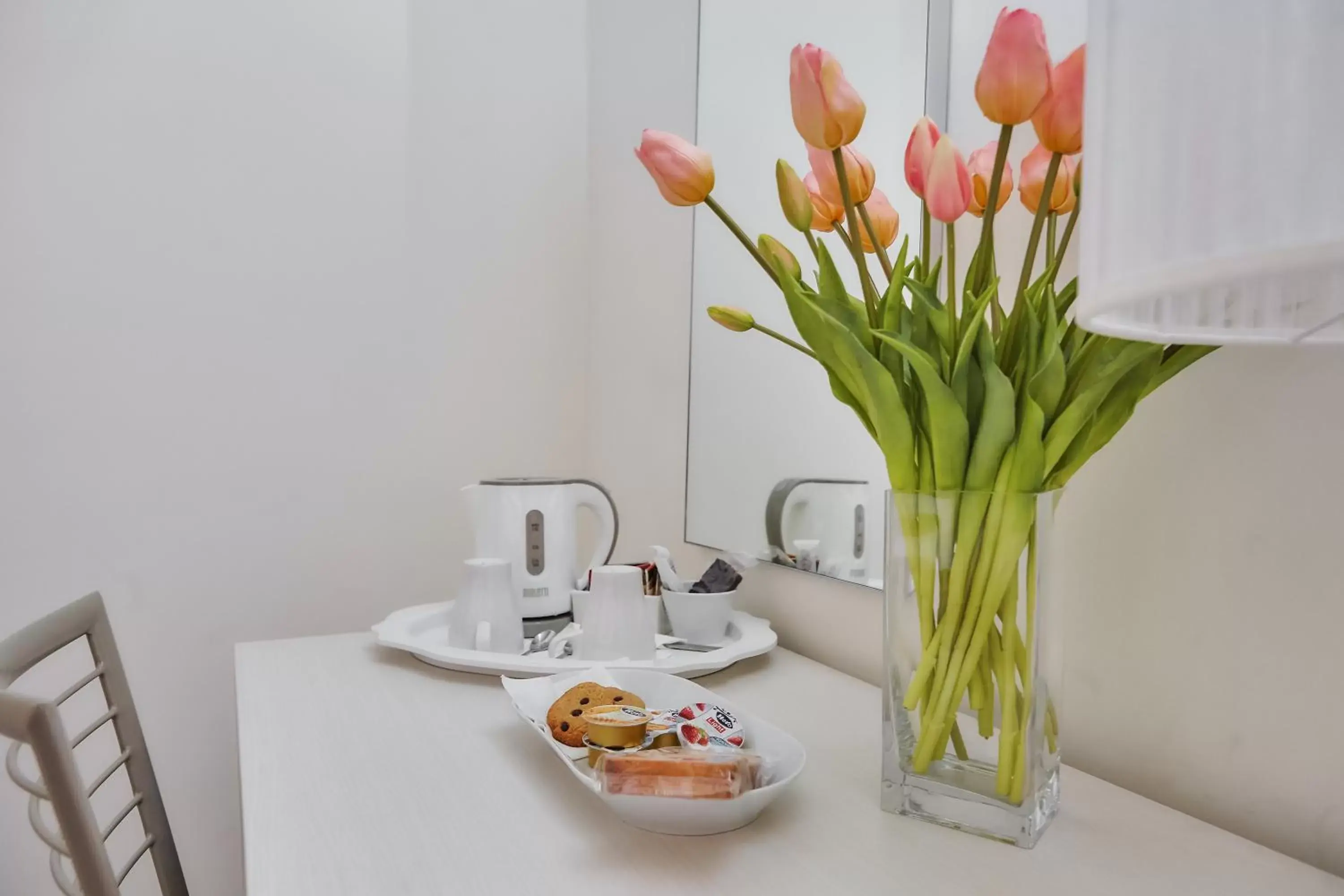 Coffee/tea facilities in Palermo Blu - Monacò rooms