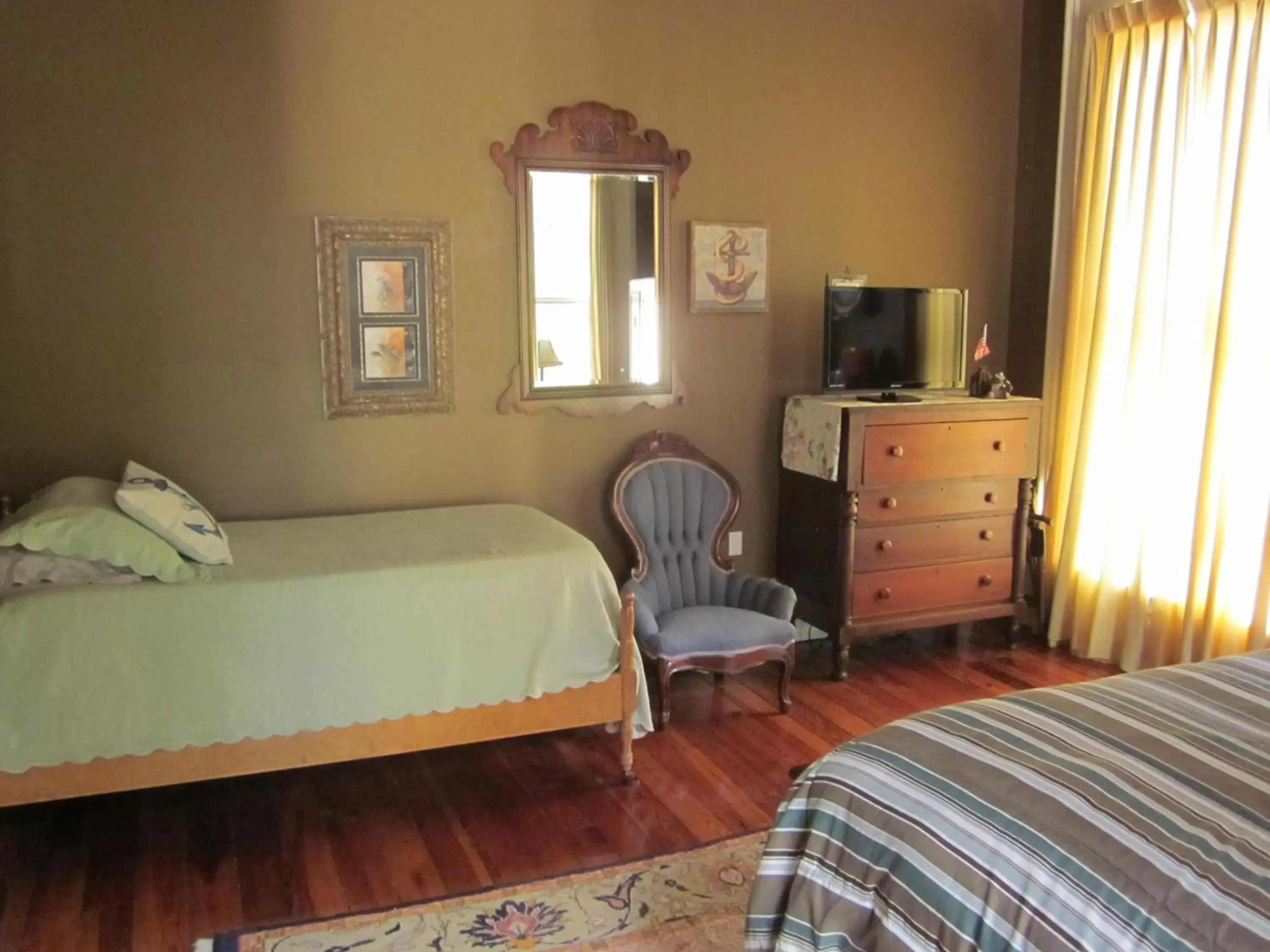 Bedroom, Bed in Baer House Inn