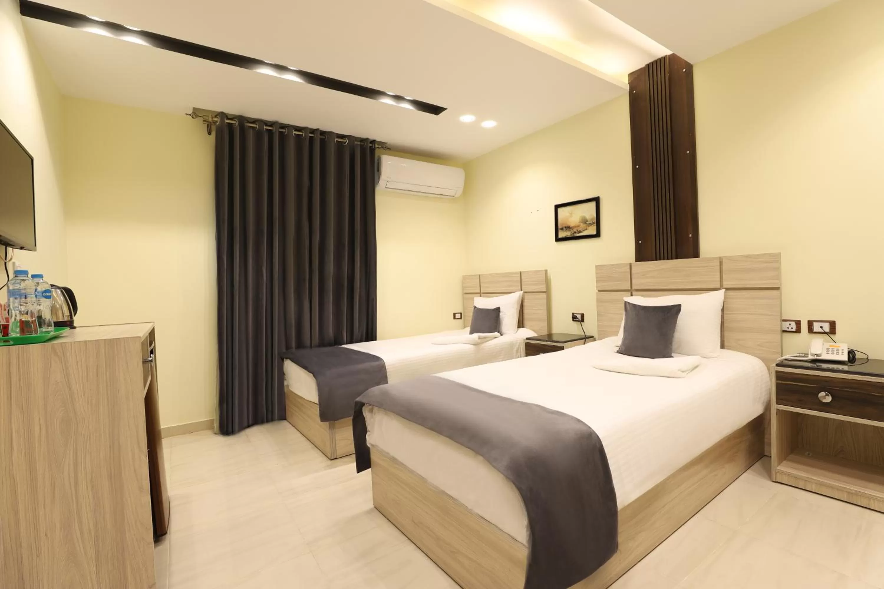 Bed in Brothers Pyramids View