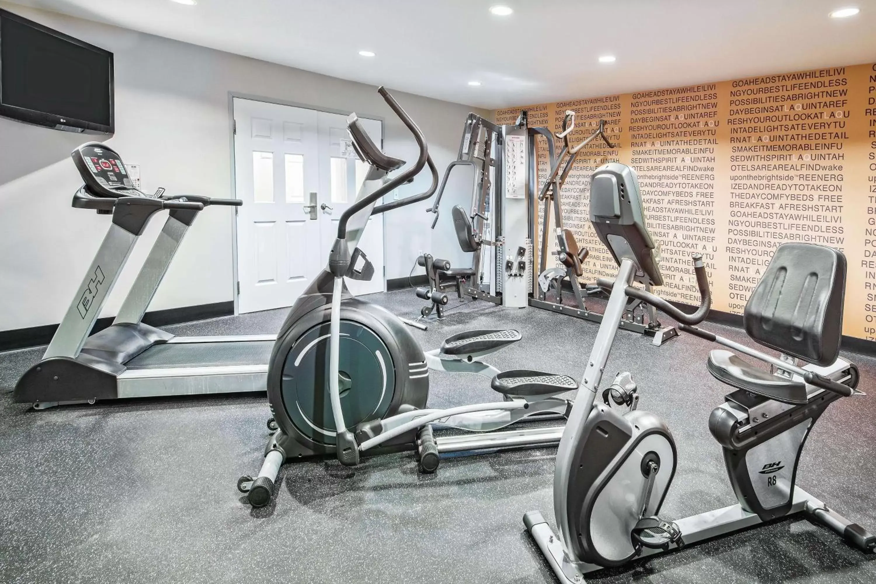 Fitness centre/facilities, Fitness Center/Facilities in La Quinta by Wyndham Houston North-Spring