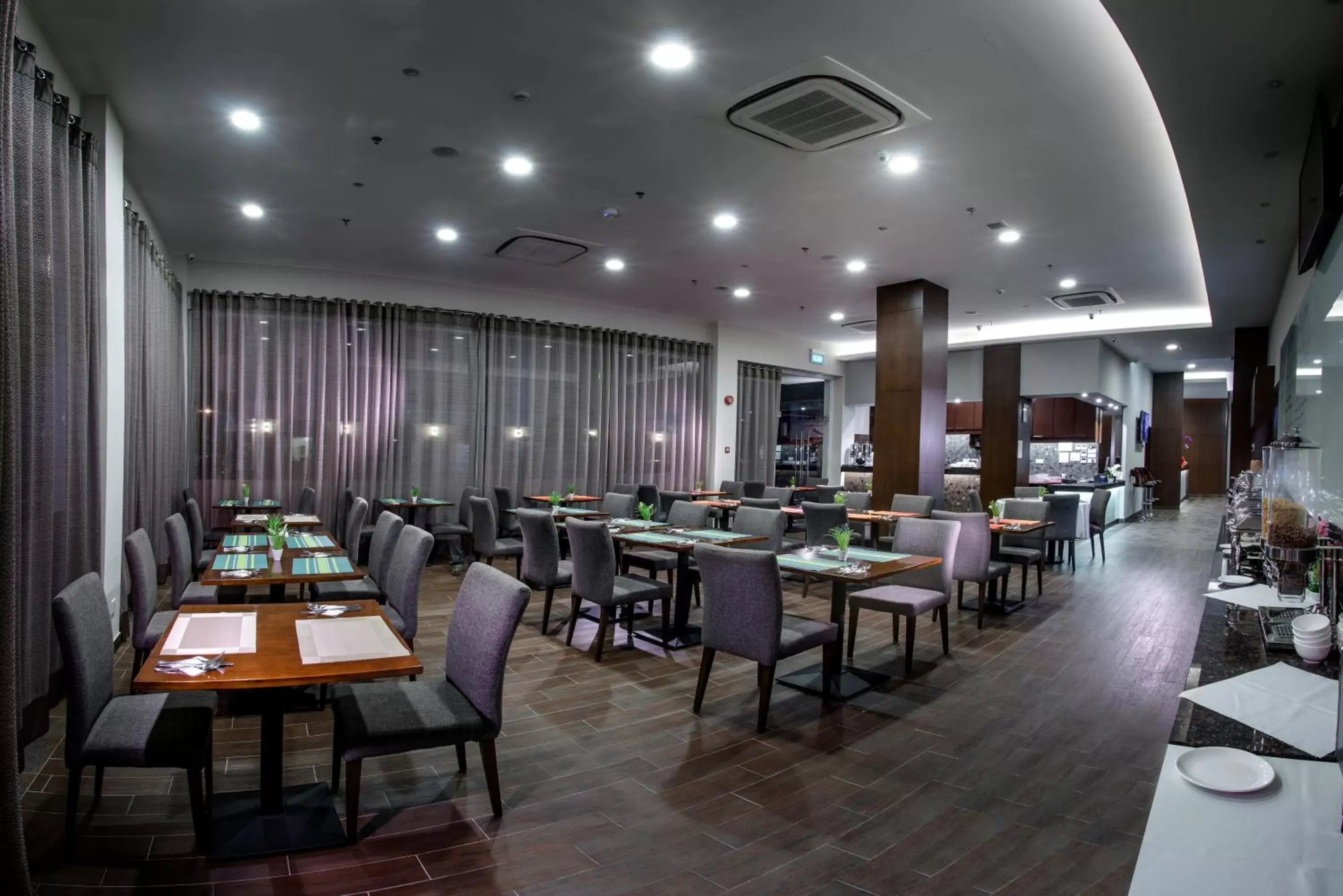 Food and drinks, Restaurant/Places to Eat in Keoja Hotel