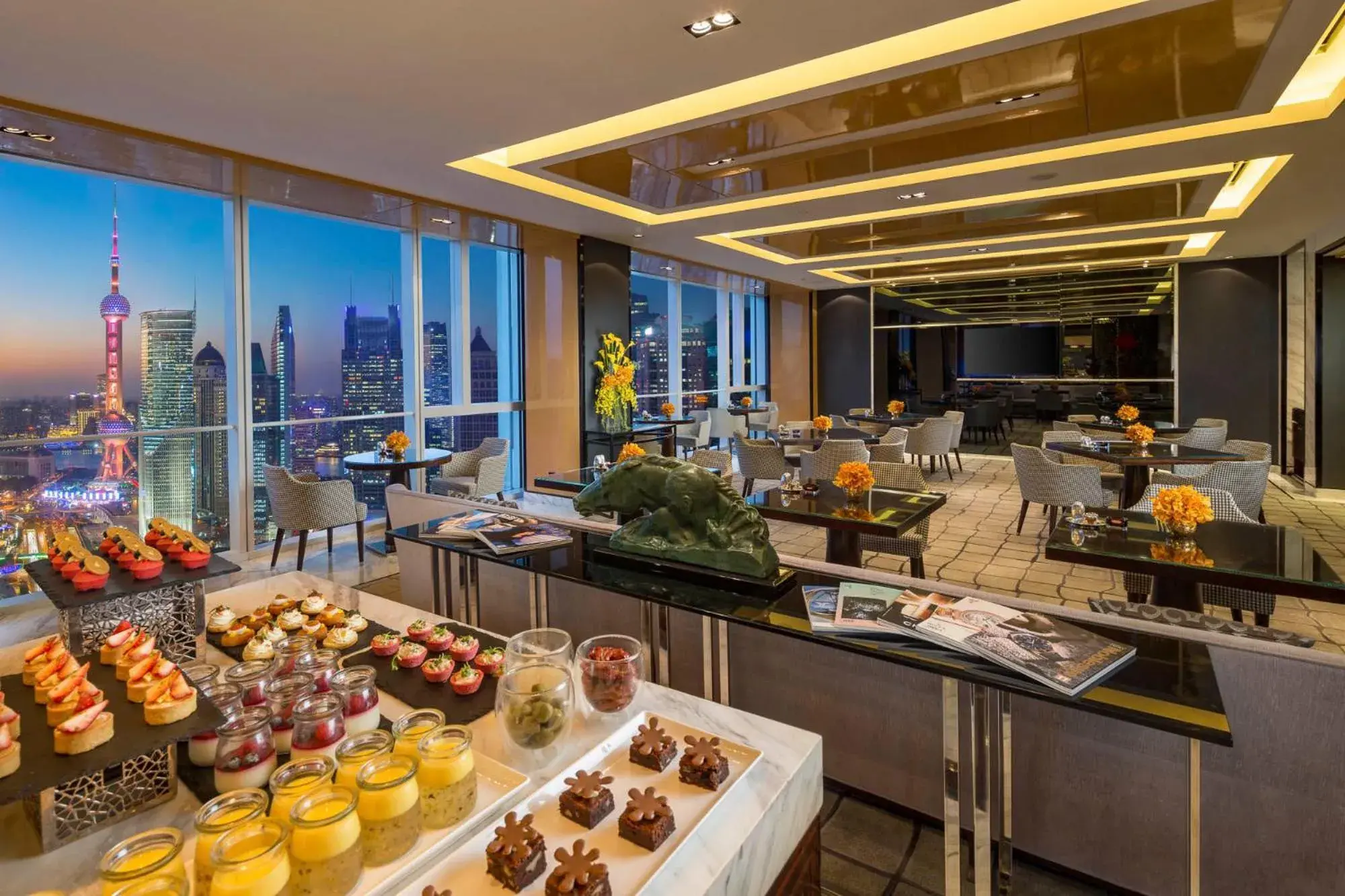 Restaurant/places to eat in Regent Shanghai Pudong Restaurant/places to eat in Regent Shanghai Pudong
