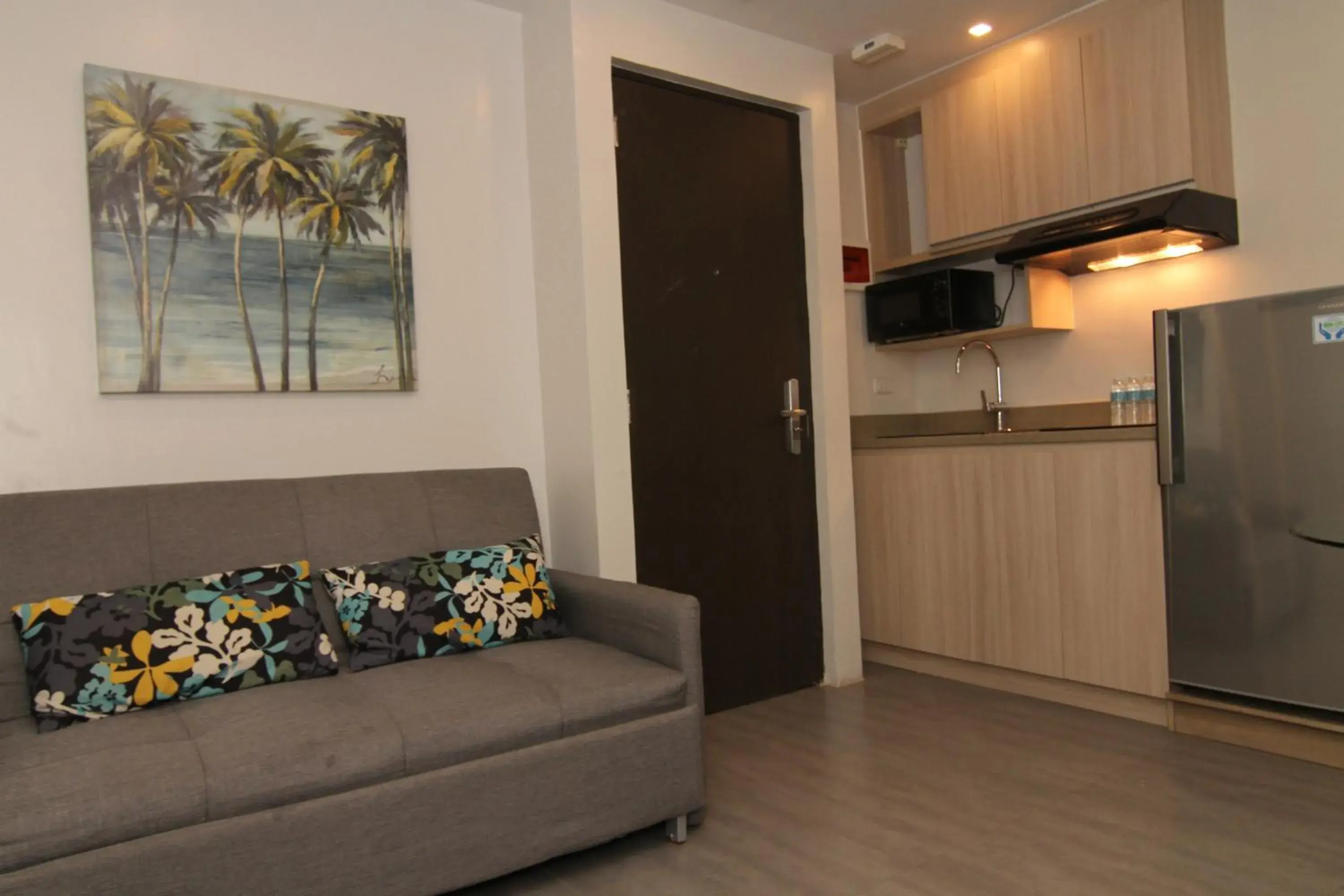 Living room, Seating Area in Mabolo Royal Hotel