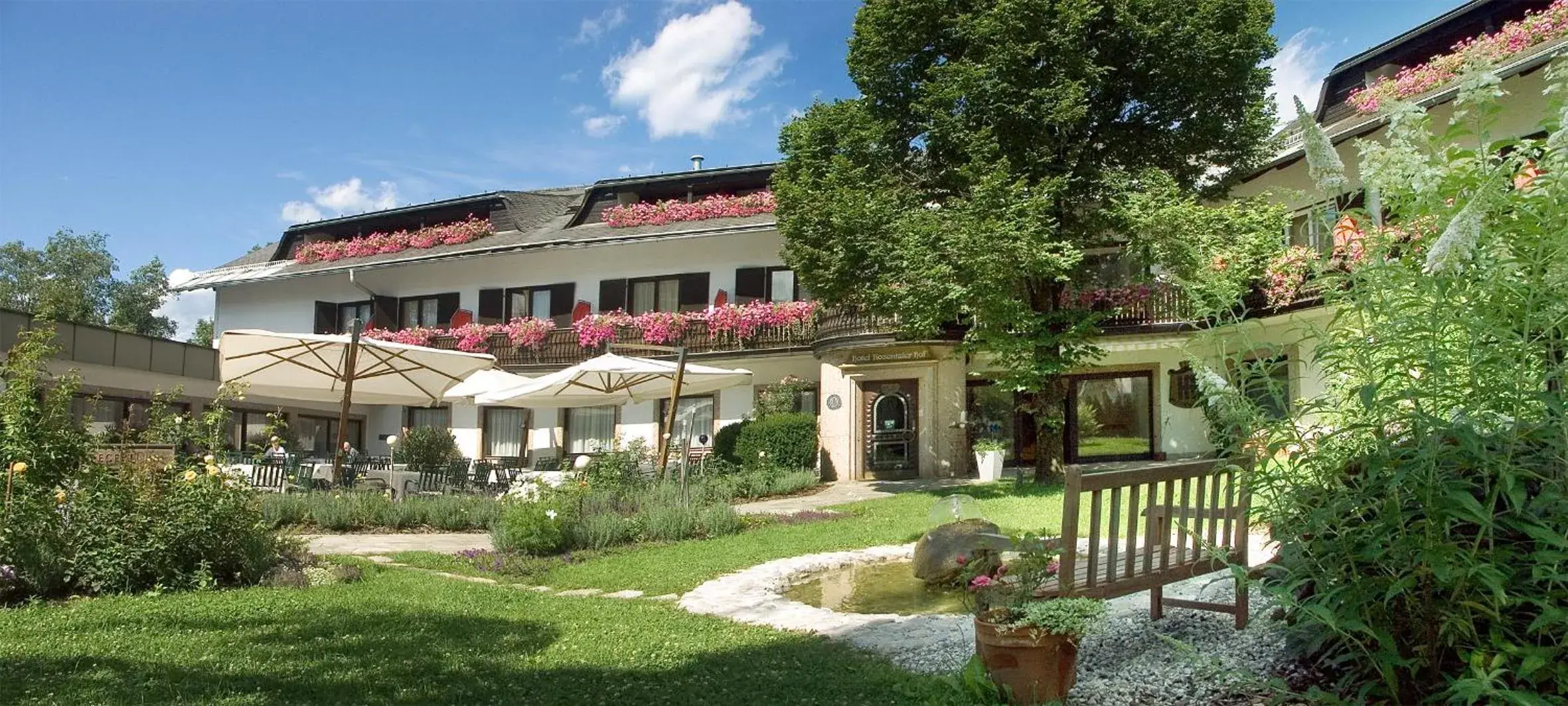 Facade/entrance, Property Building in Landhotel Rosentaler Hof