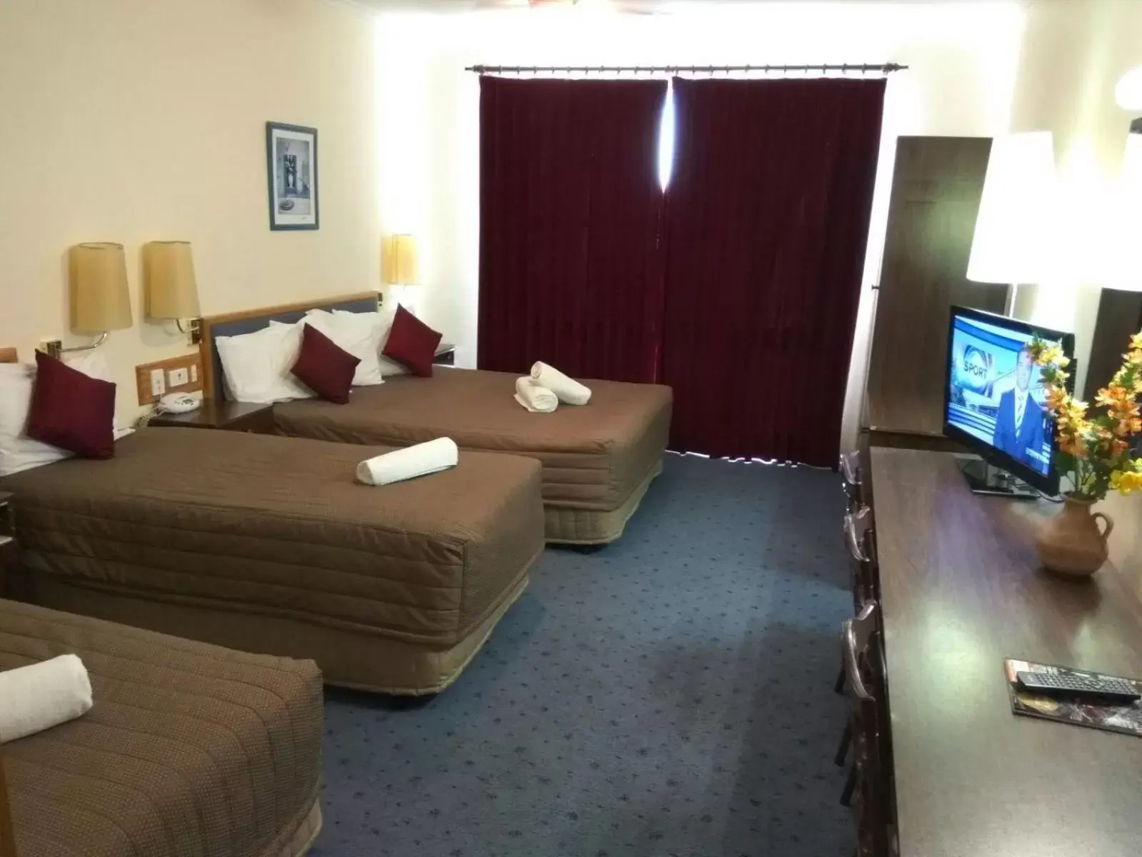 Photo of the whole room, Bed in Australia Park Motel