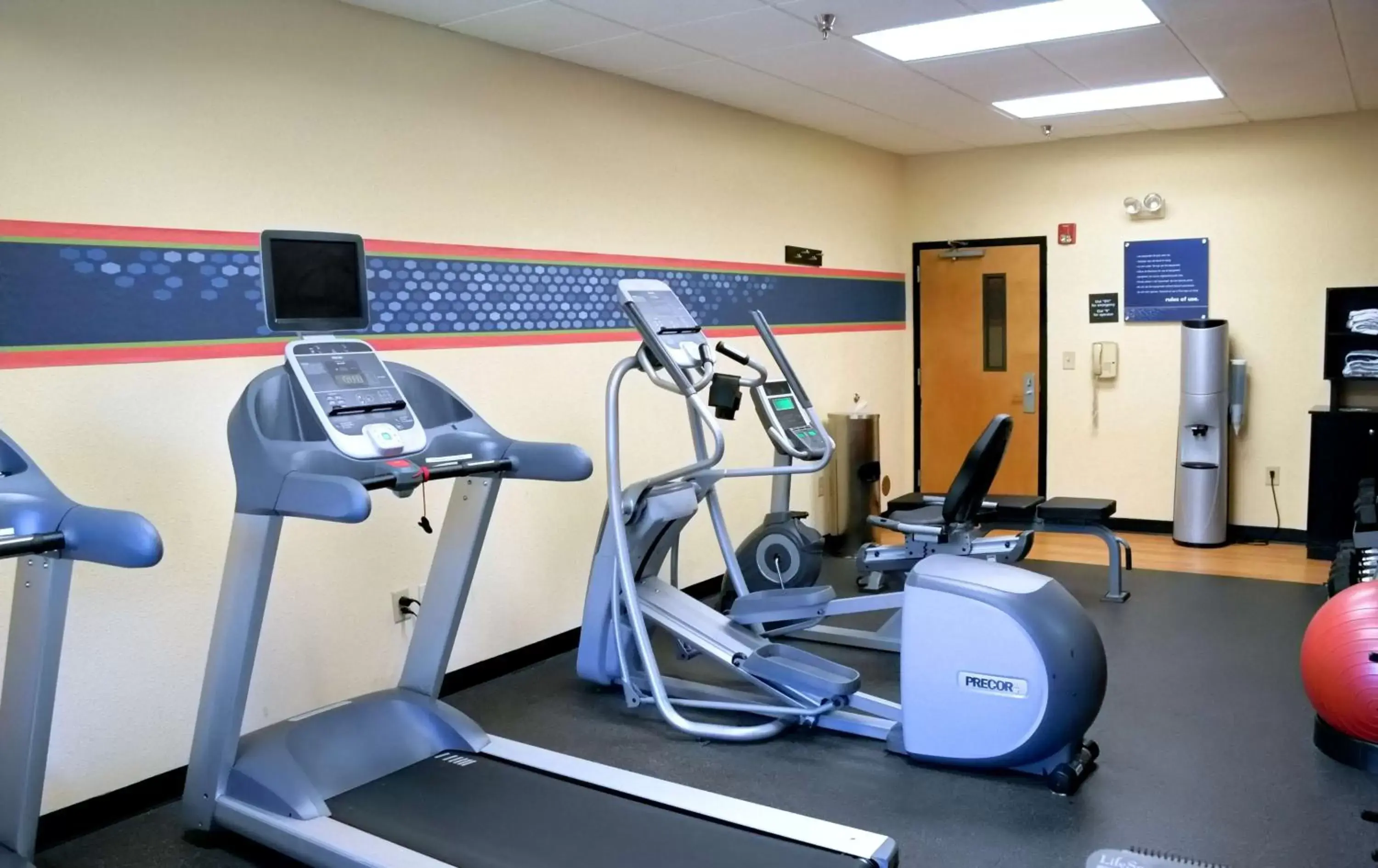 Fitness centre/facilities, Fitness Center/Facilities in Hampton Inn & Suites Birmingham-Pelham - I-65