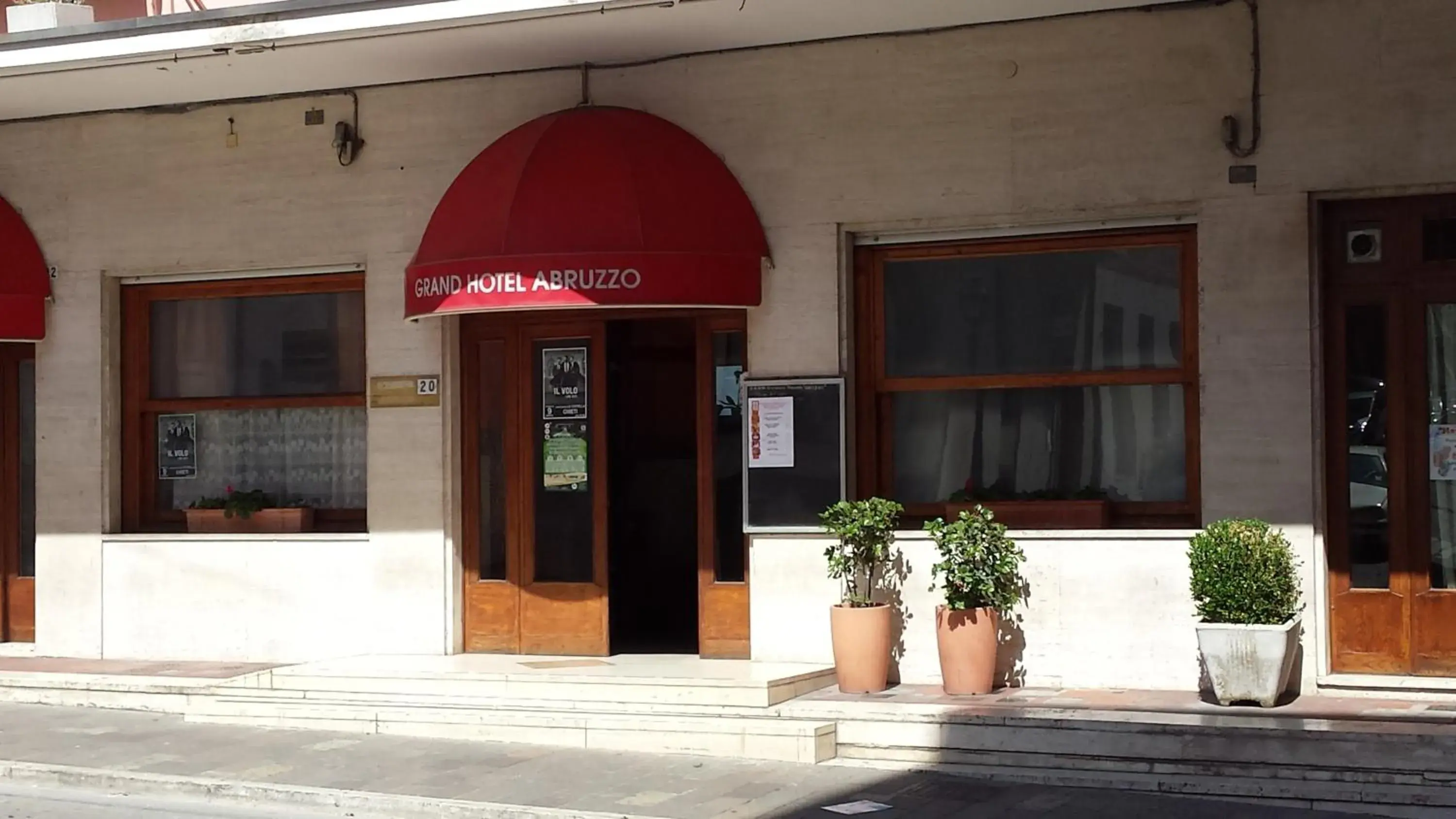 Facade/entrance in Grande Albergo Abruzzo