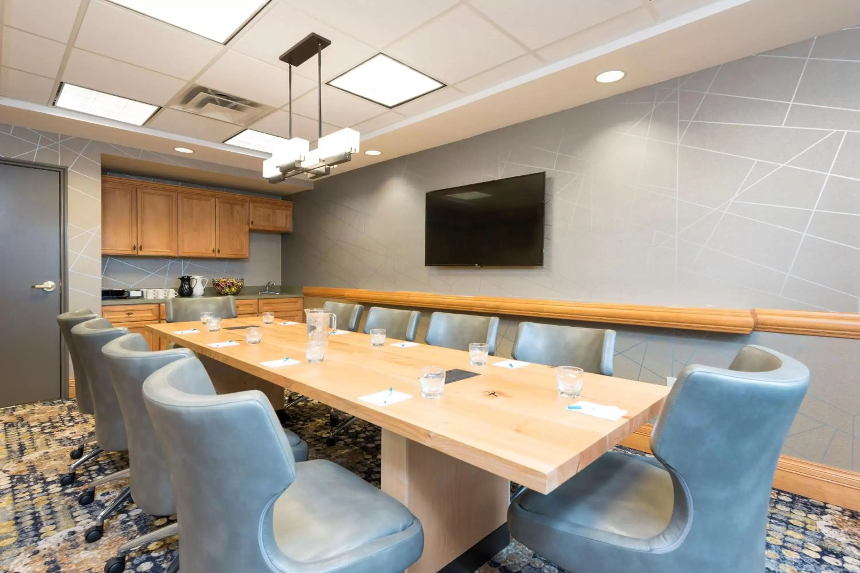 Meeting/conference room in Homewood Suites by Hilton Indianapolis Airport / Plainfield Meeting/conference room in Homewood Suites by Hilton Indianapolis Airport / Plainfield