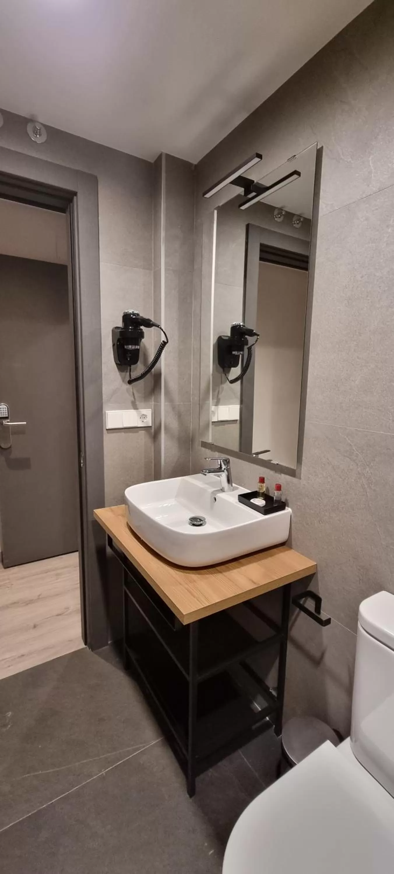 Bathroom in Kabialde Apartamentuak