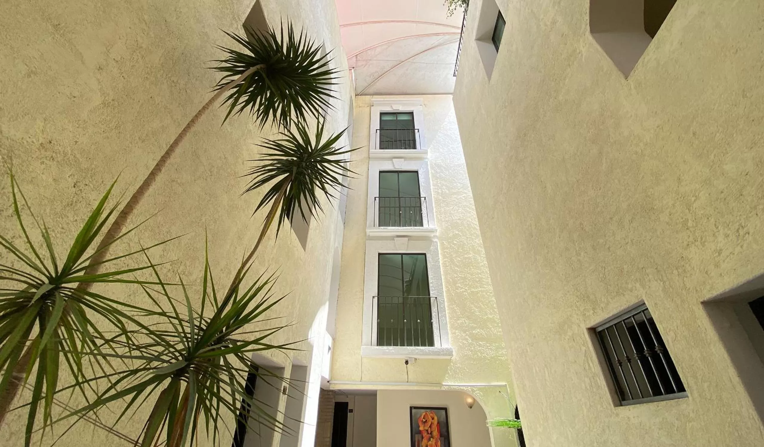 Property building in Hotel Escala Puebla Centro