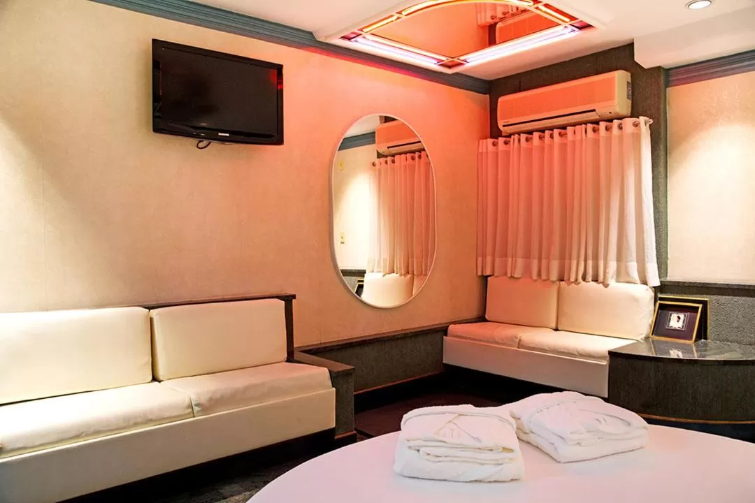 Bed in BAMBINA HOTEL -Adultos Somente