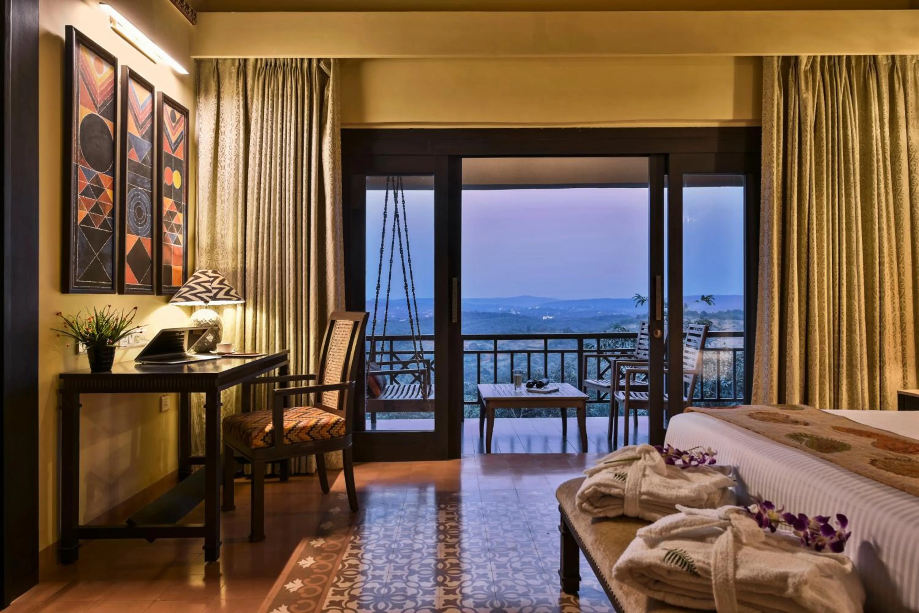 Bed in The Fern Samali Resort