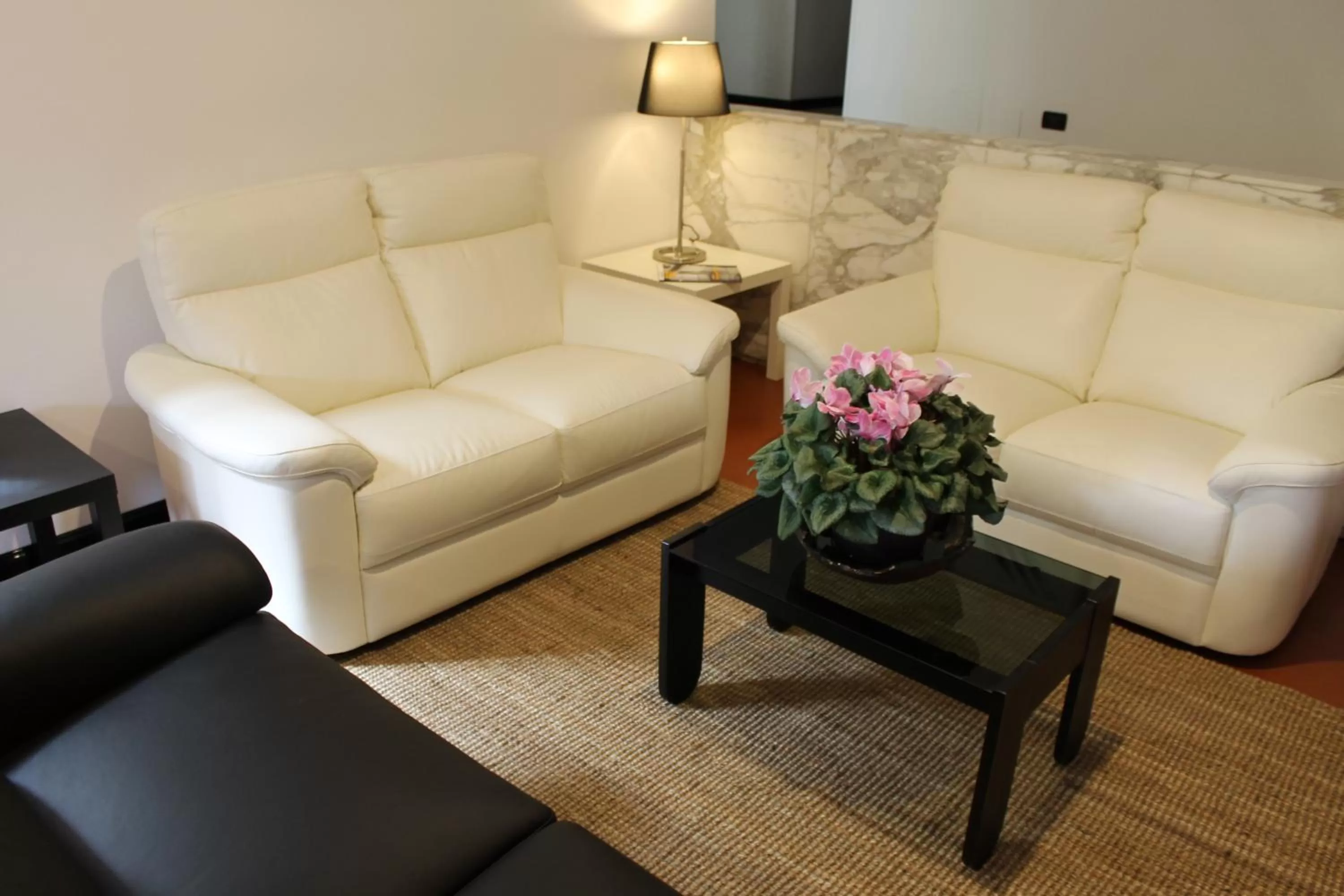 Lobby or reception in Coccodrillo Hotel & Apartments