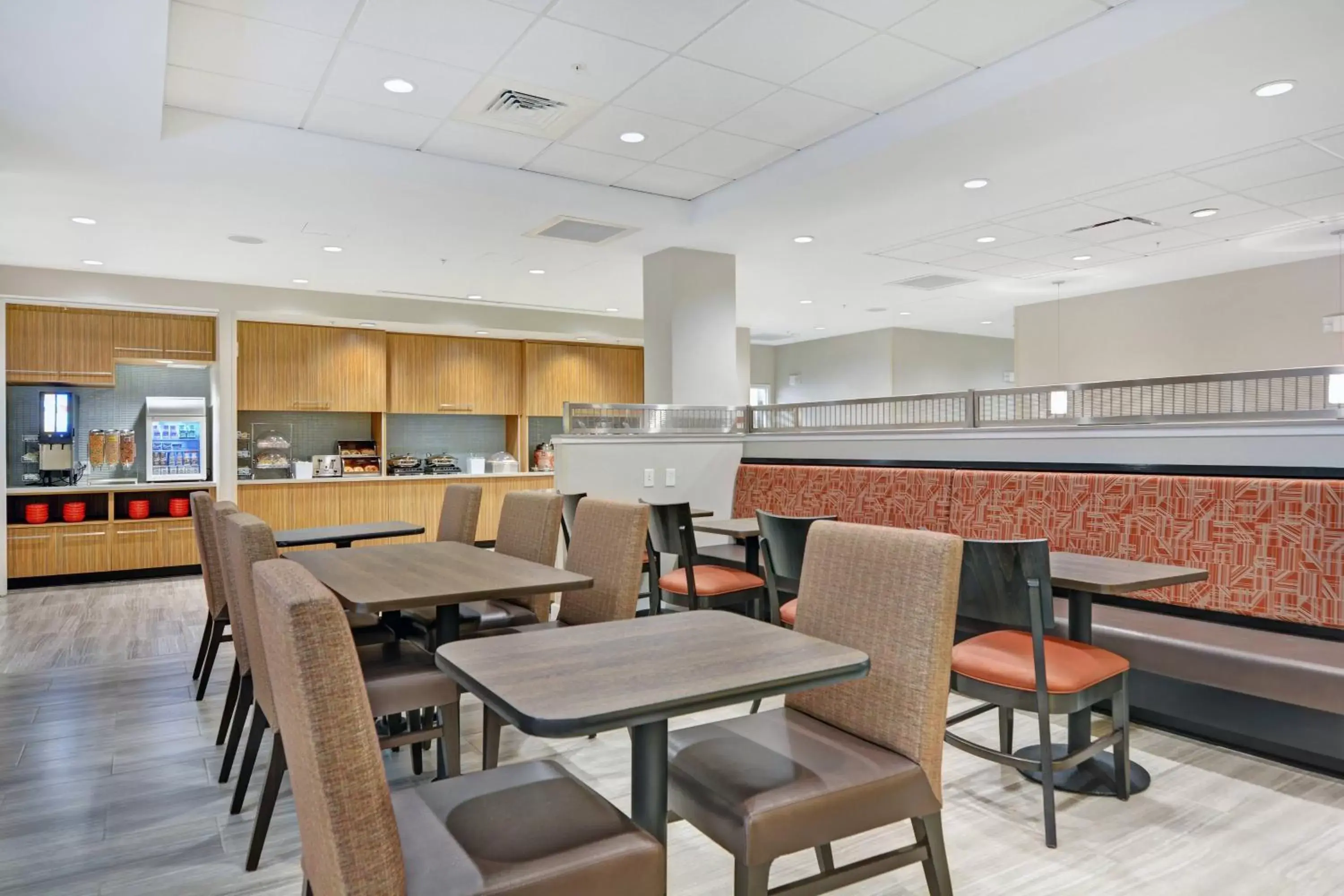 Breakfast, Restaurant/Places to Eat in TownePlace Suites by Marriott Jackson Airport/Flowood