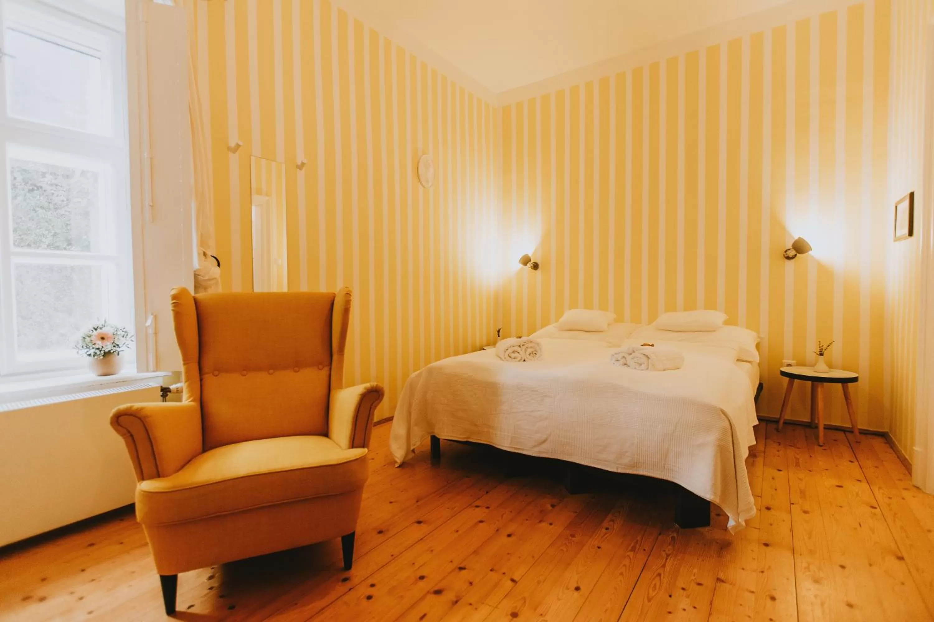 Standard Queen Room in Villa Mimi