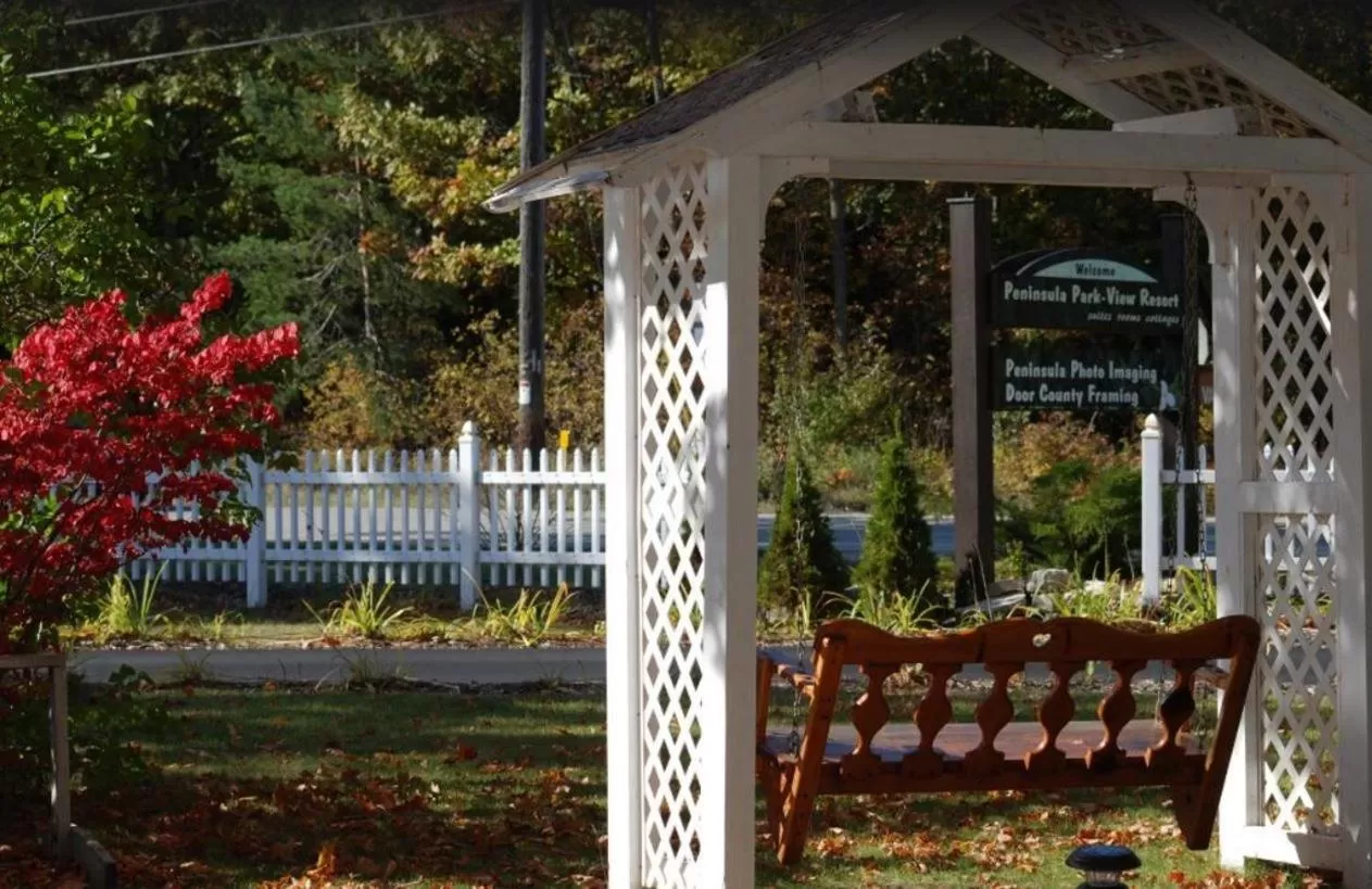 Area and facilities in Peninsula Park-View Resort