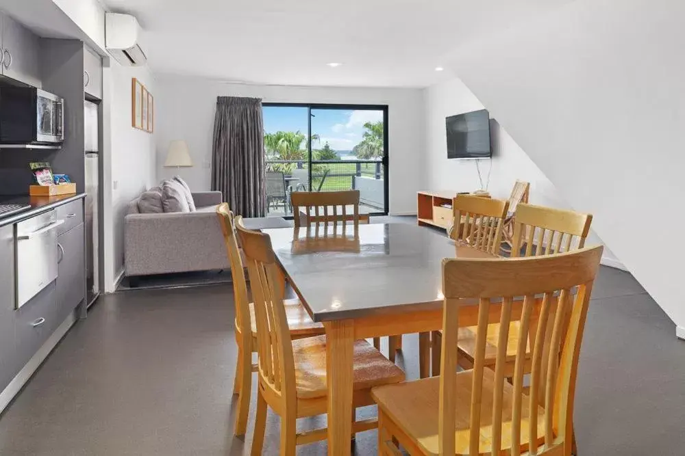 Dining Area in Corrigans Cove