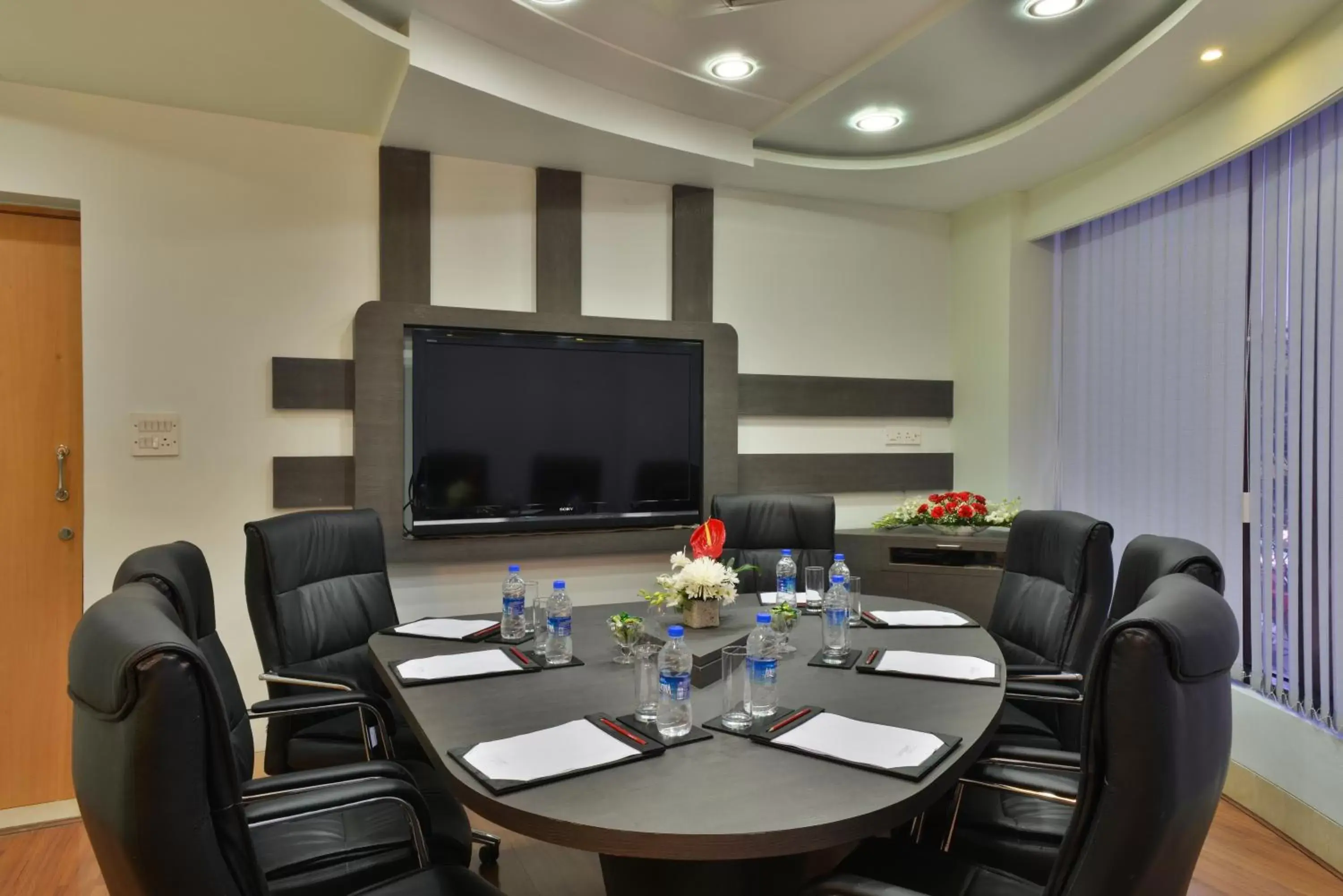 Banquet/Function facilities in Vivanta Vadodara