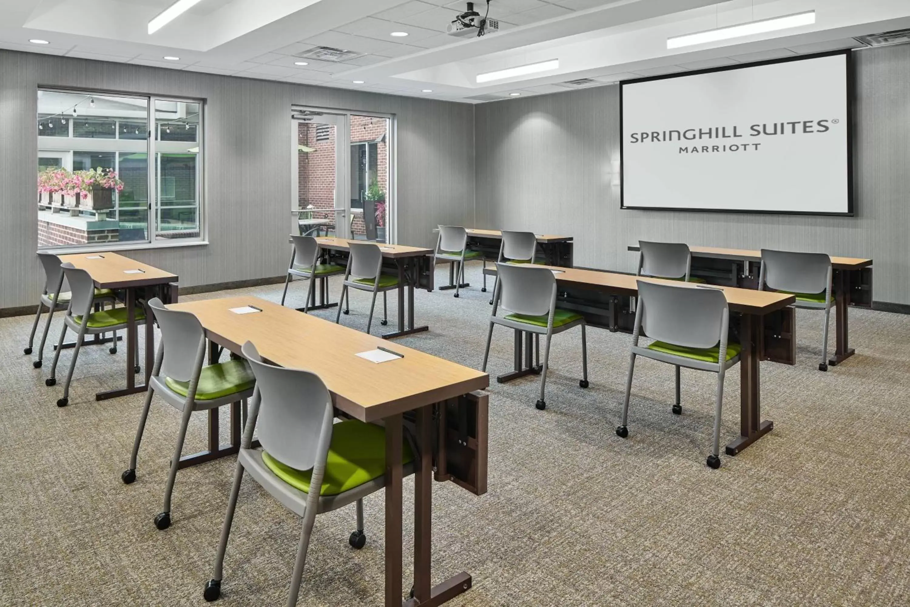 Meeting/conference room in SpringHill Suites by Marriott Roanoke