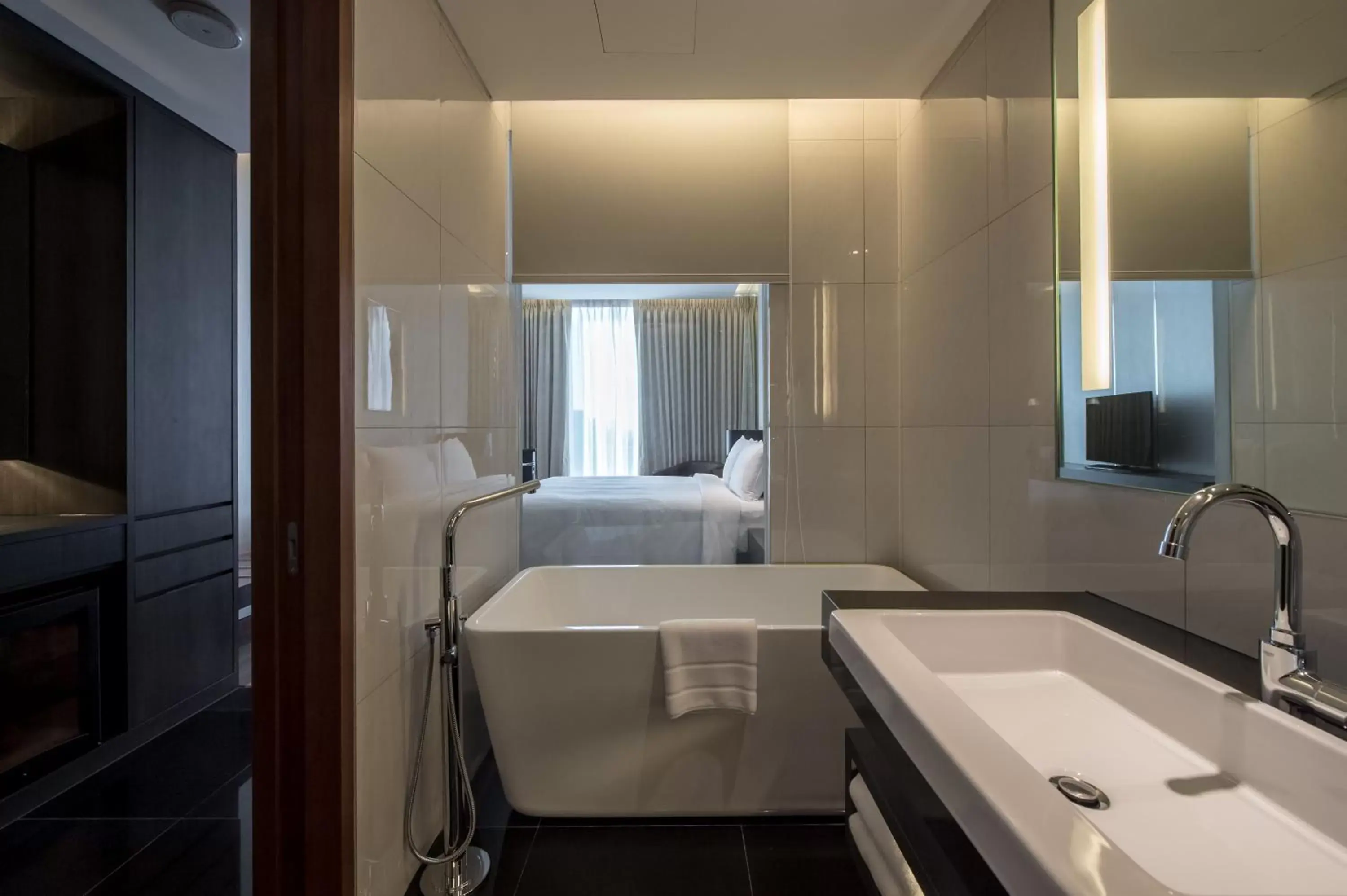 Toilet, Bathroom in Amara Bangkok Hotel