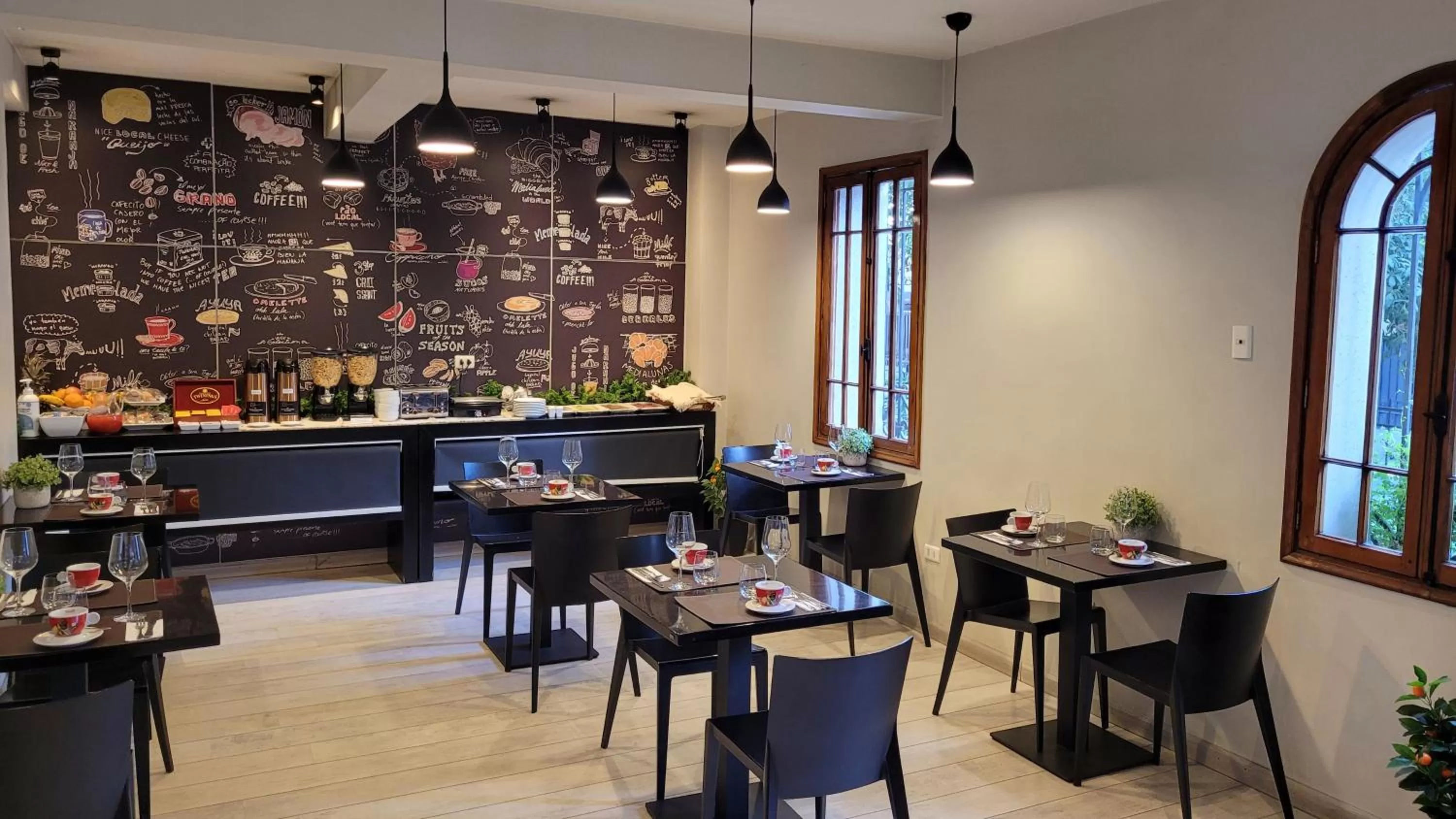 Buffet breakfast in Hotel CasaDeTodos