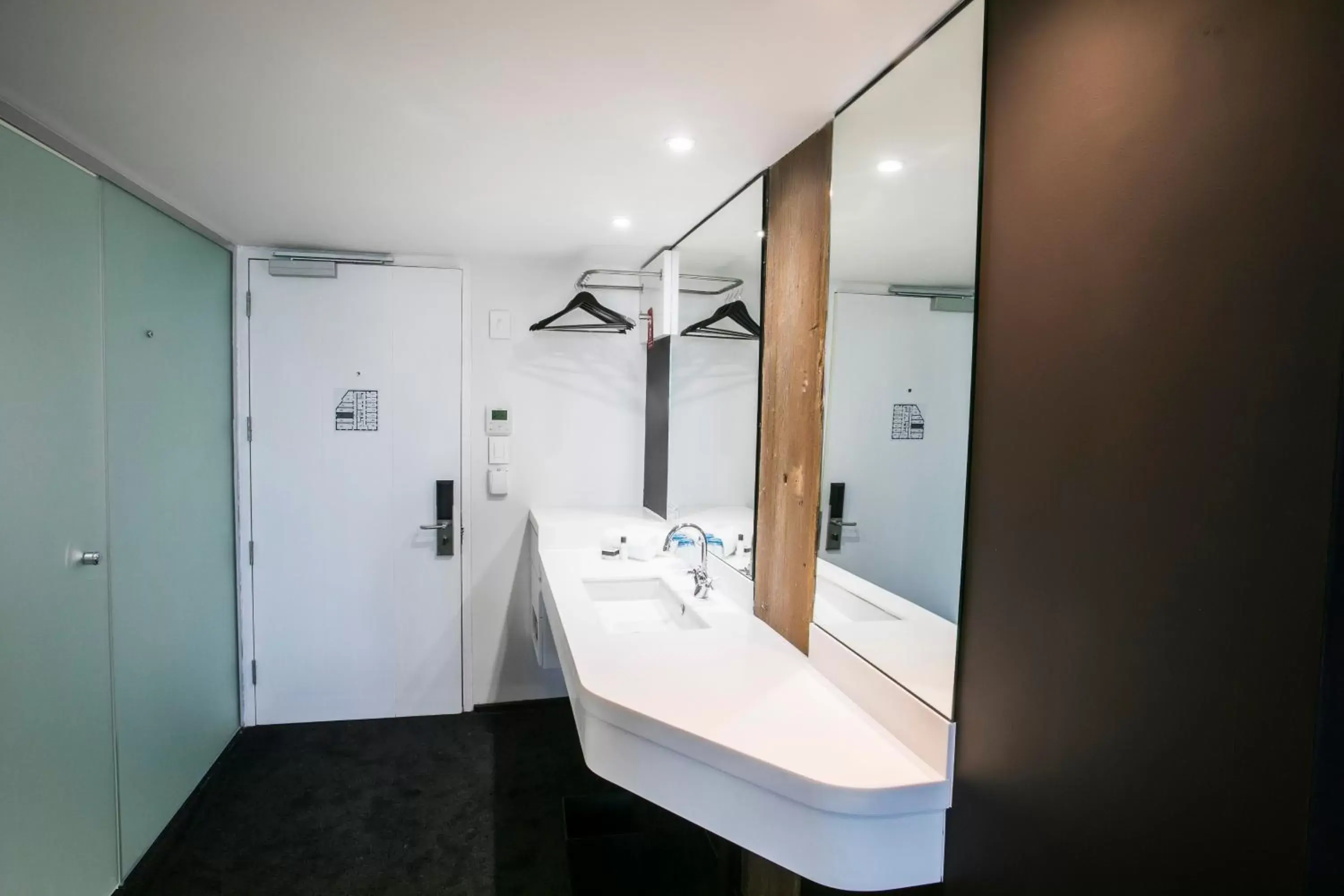 Bathroom in Signature Lux Hotel by ONOMO, Waterfront