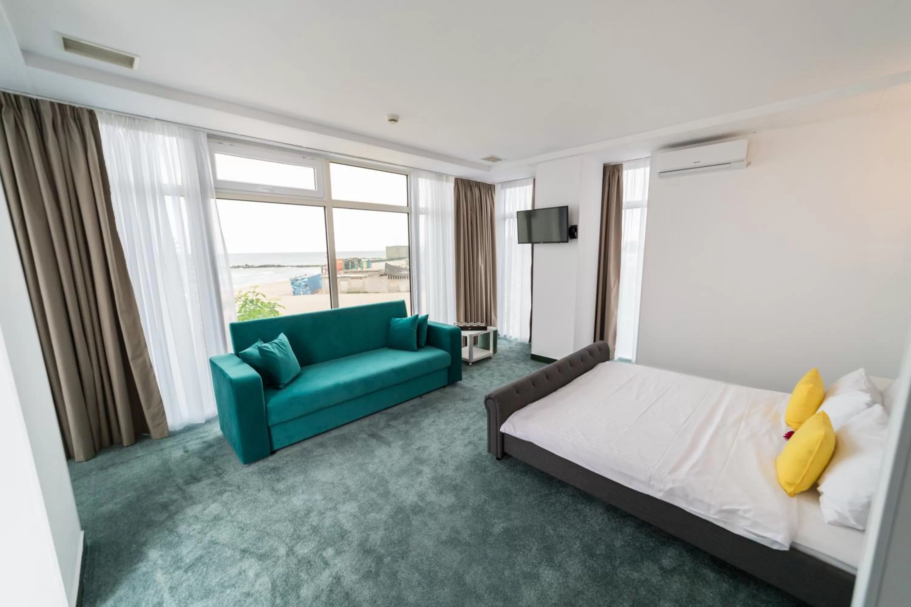 Living room in Avenue Palm Eforie - Avenue Hotels