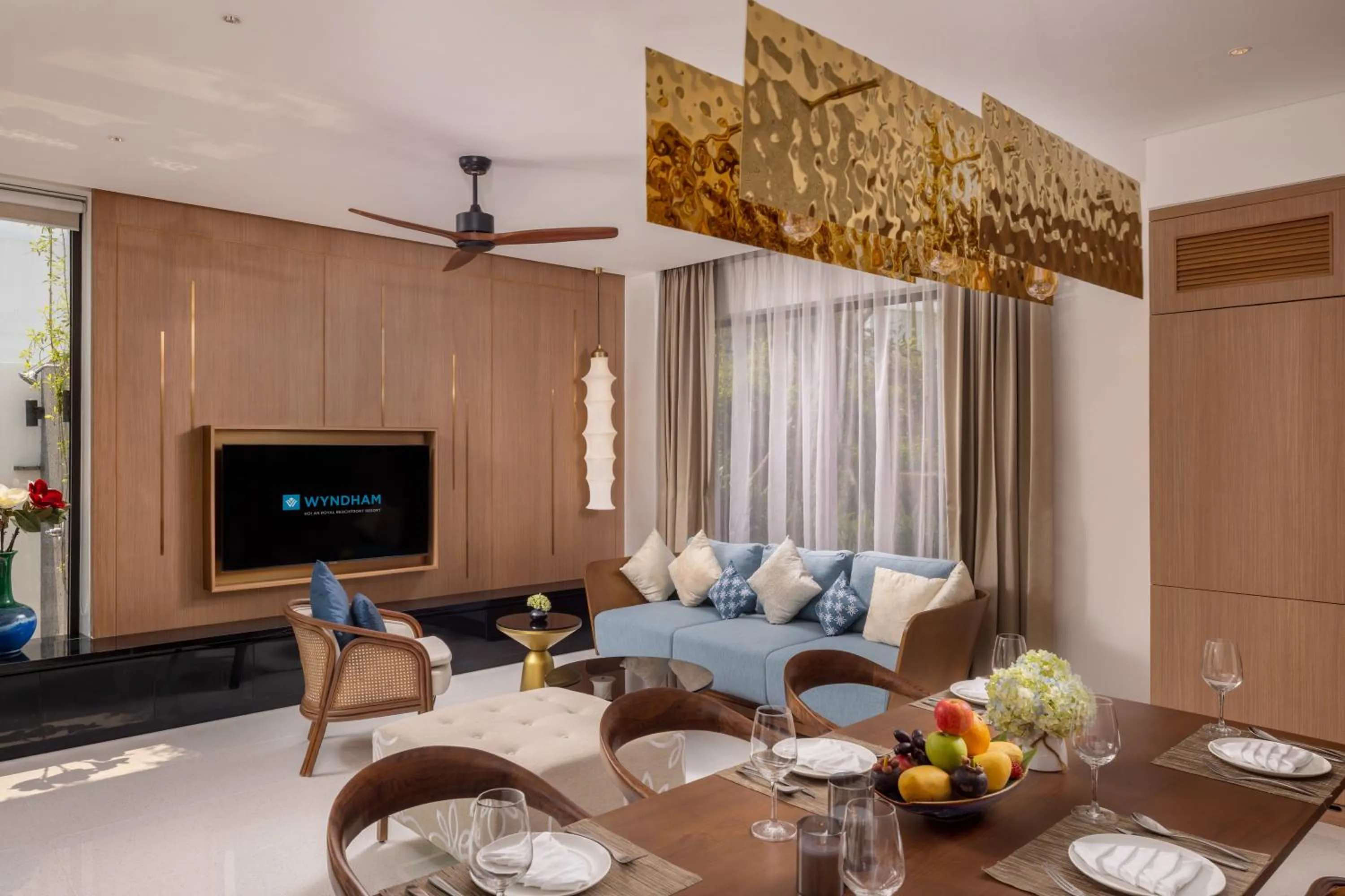 Living room in Wyndham Hoi An Royal Beachfront Resort & Villas