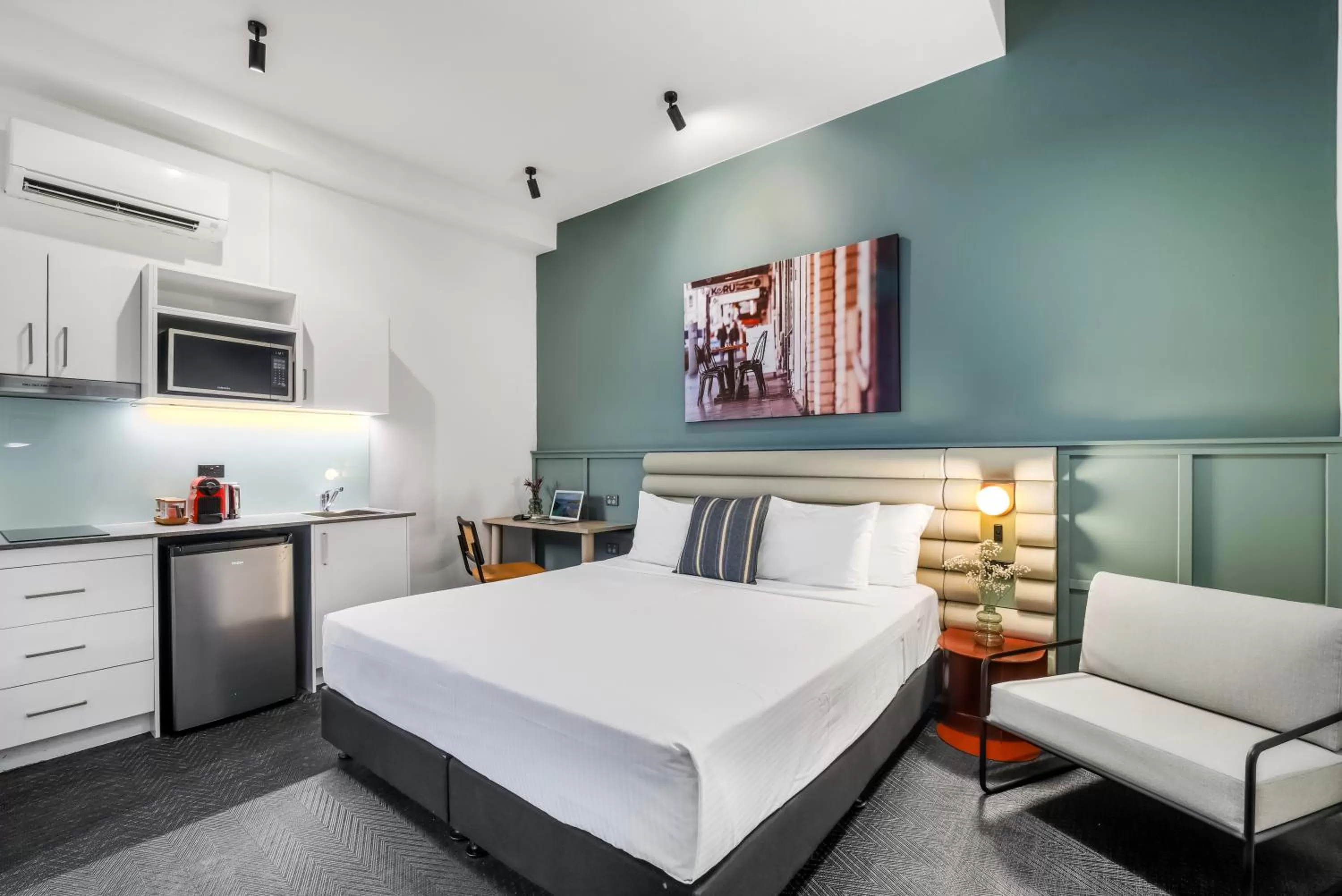 Bed in The Urban Newtown