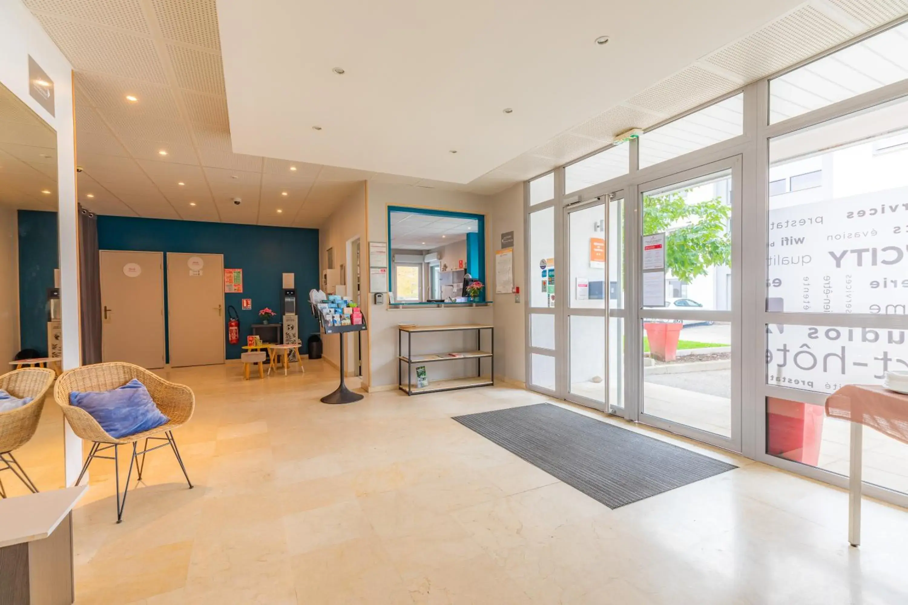 Lobby or reception in Appart'City Classic Bourg-en-Bresse Lobby or reception in Appart'City Classic Bourg-en-Bresse