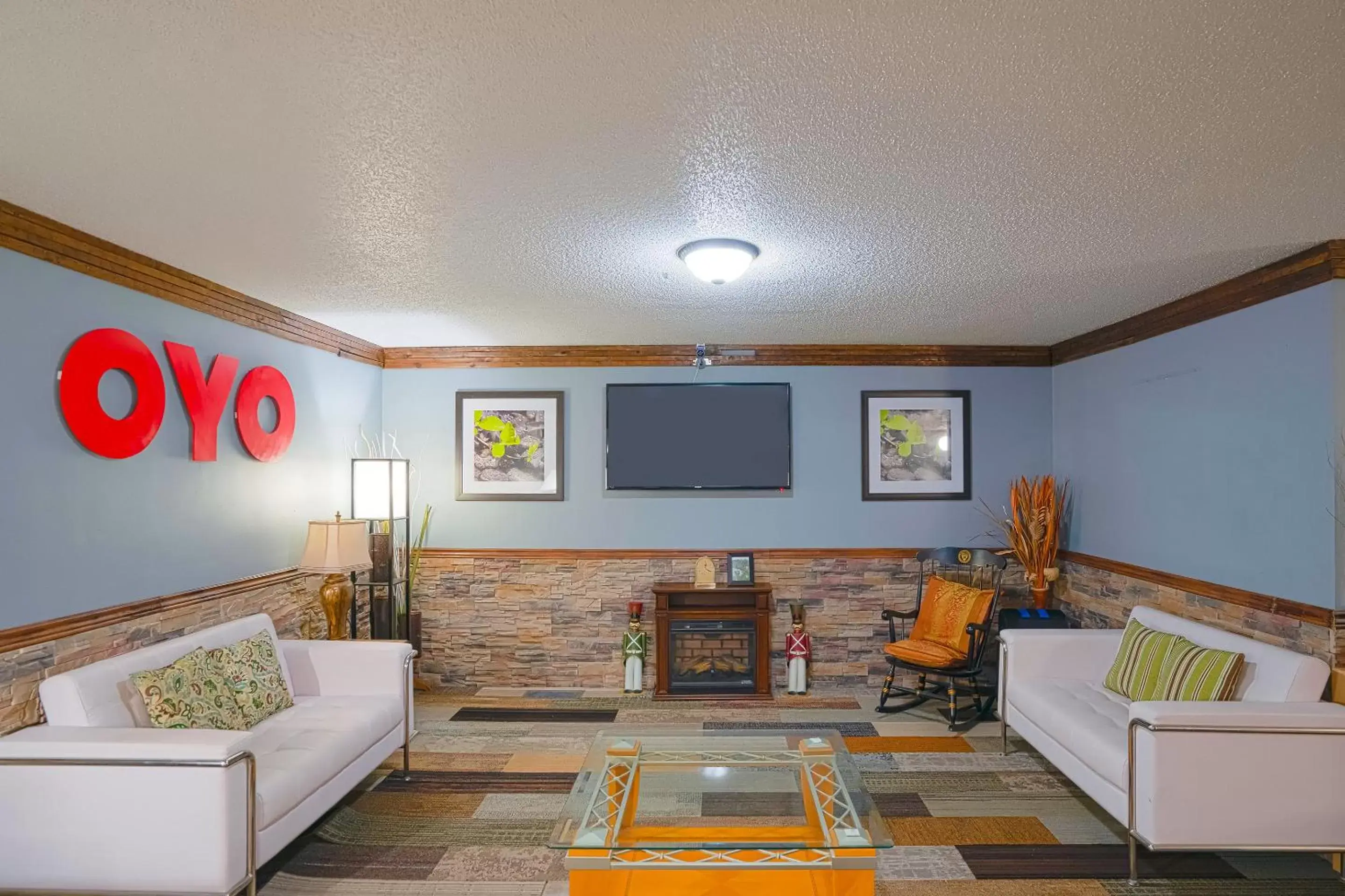 Business facilities, Seating Area in OYO Hotel Redwood Falls near Jackpot Casino