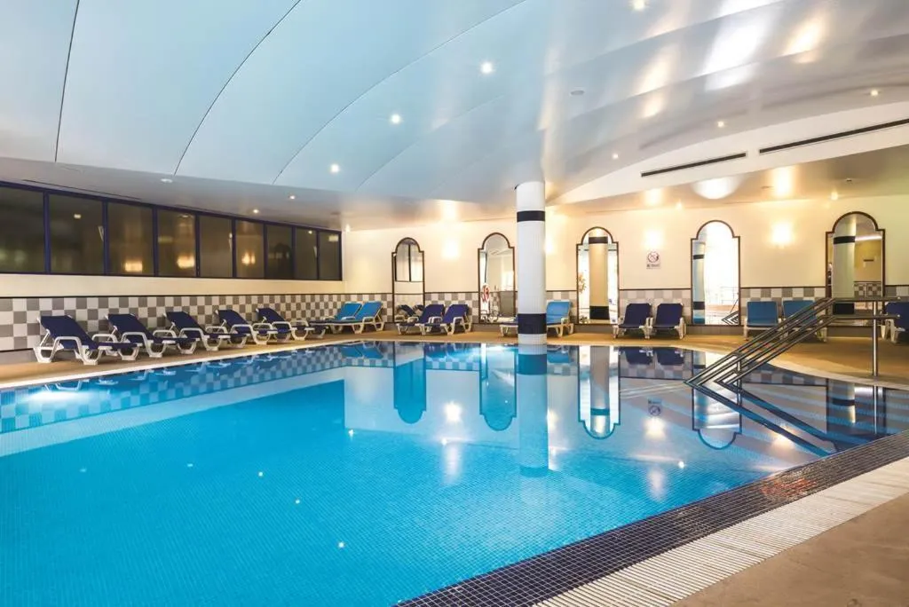 Pool view in Suite Hotel Jardins Da Ajuda