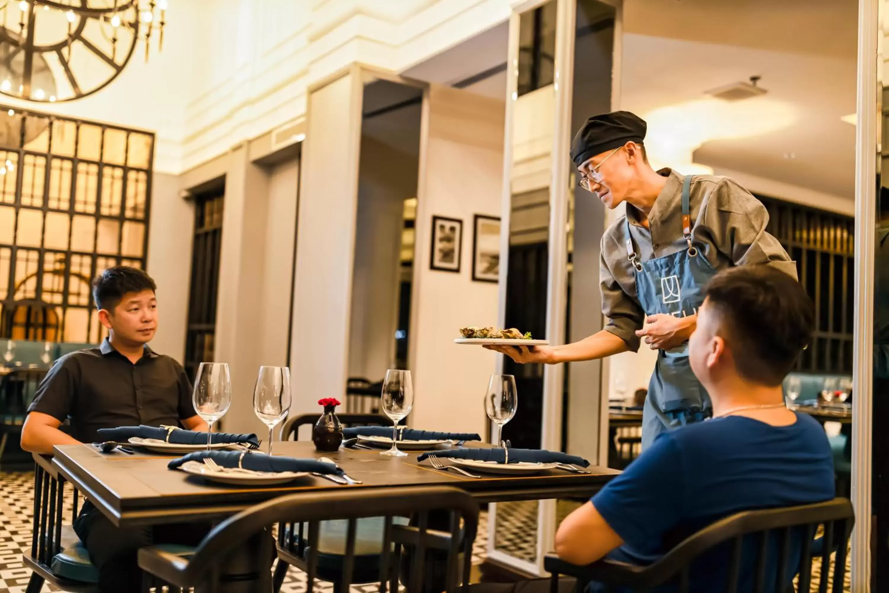 Restaurant/places to eat in Hotel DMelin Restaurant/places to eat in Hotel DMelin