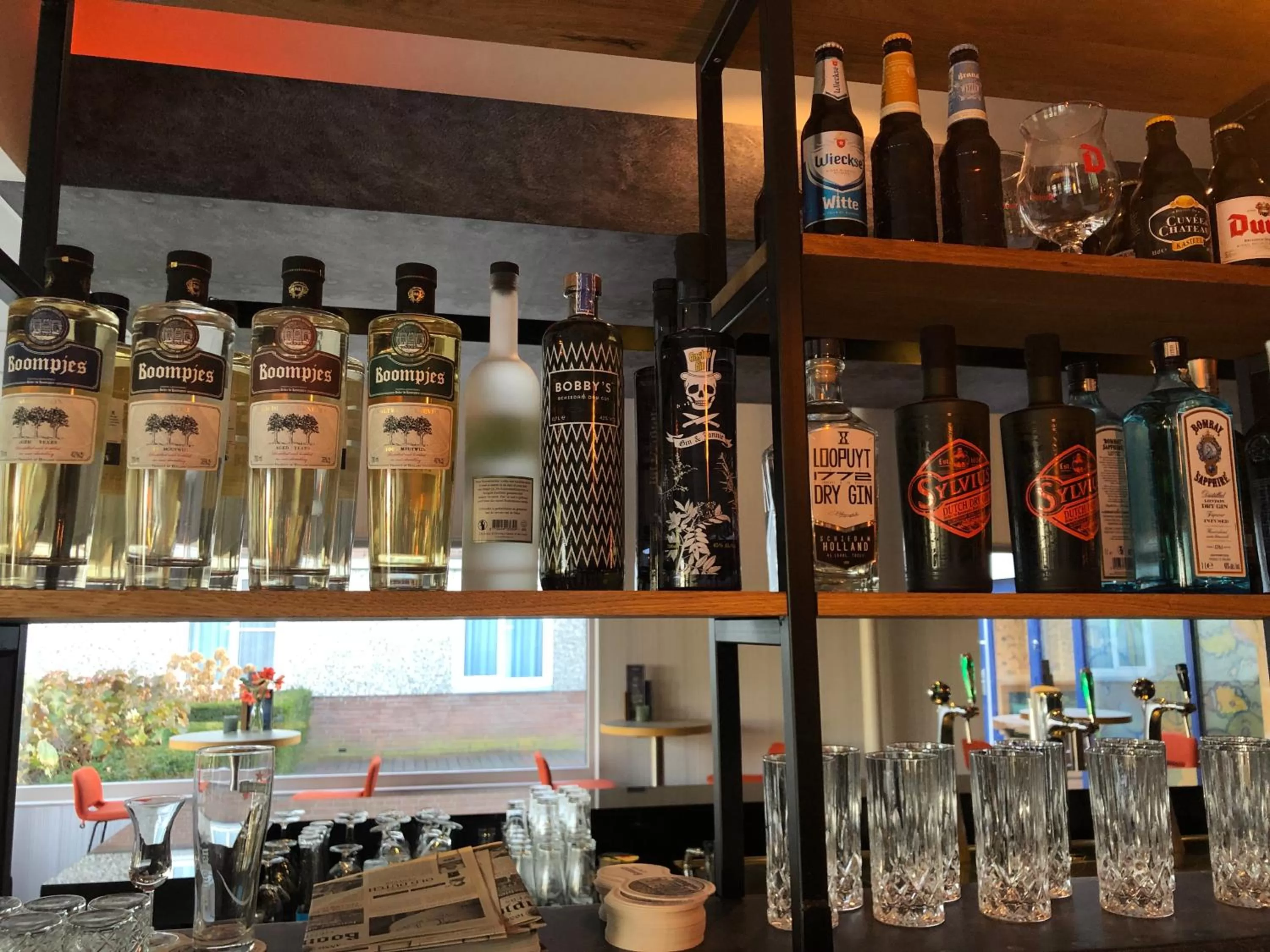 Lounge or bar in Novotel Rotterdam - Schiedam