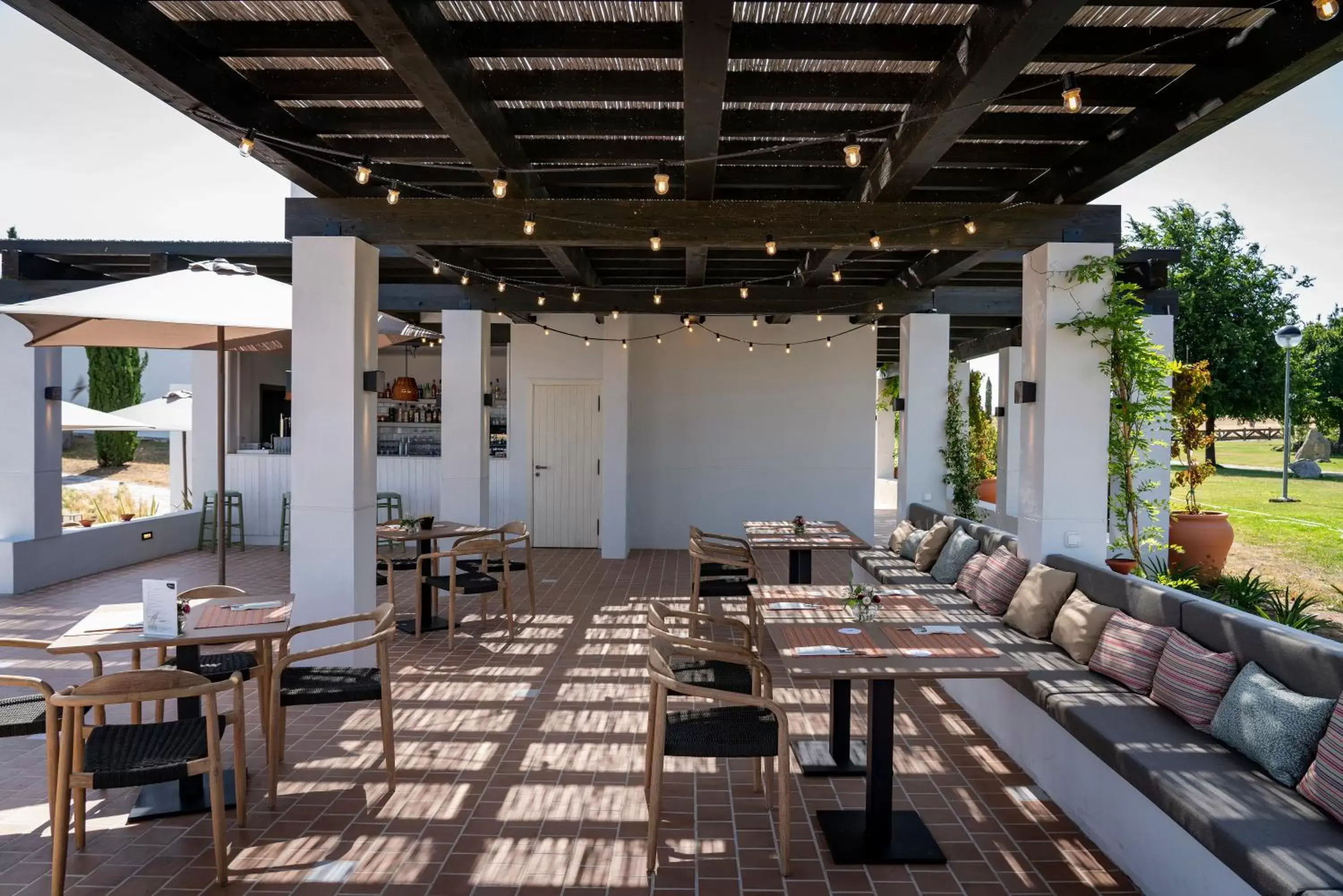 Balcony/Terrace, Restaurant/Places to Eat in Hospes Palacio de Arenales & Spa