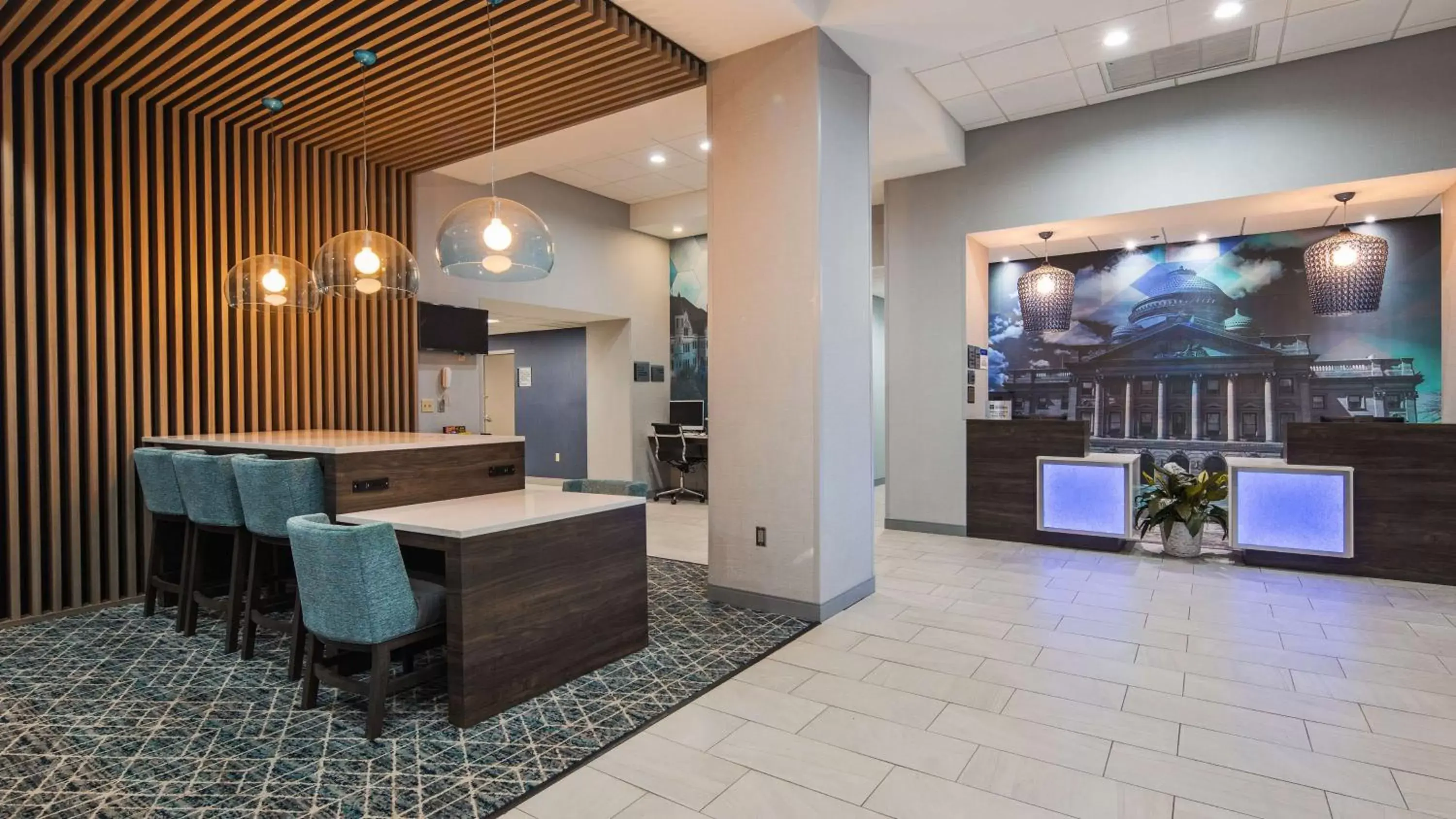 Lobby or reception, Billiards in Best Western Plus Wilkes Barre-Scranton Airport Hotel