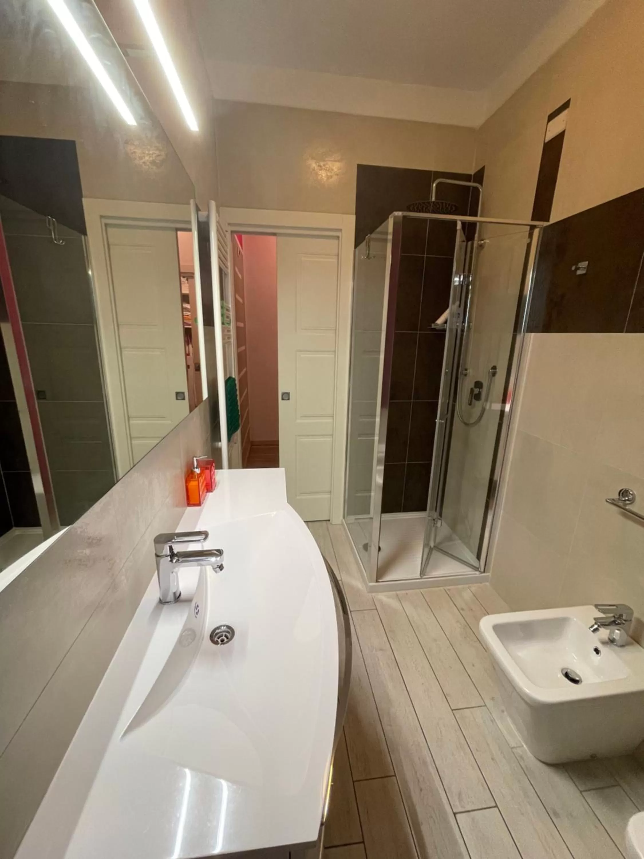 Smart House Rental Rooms FREE PARKING