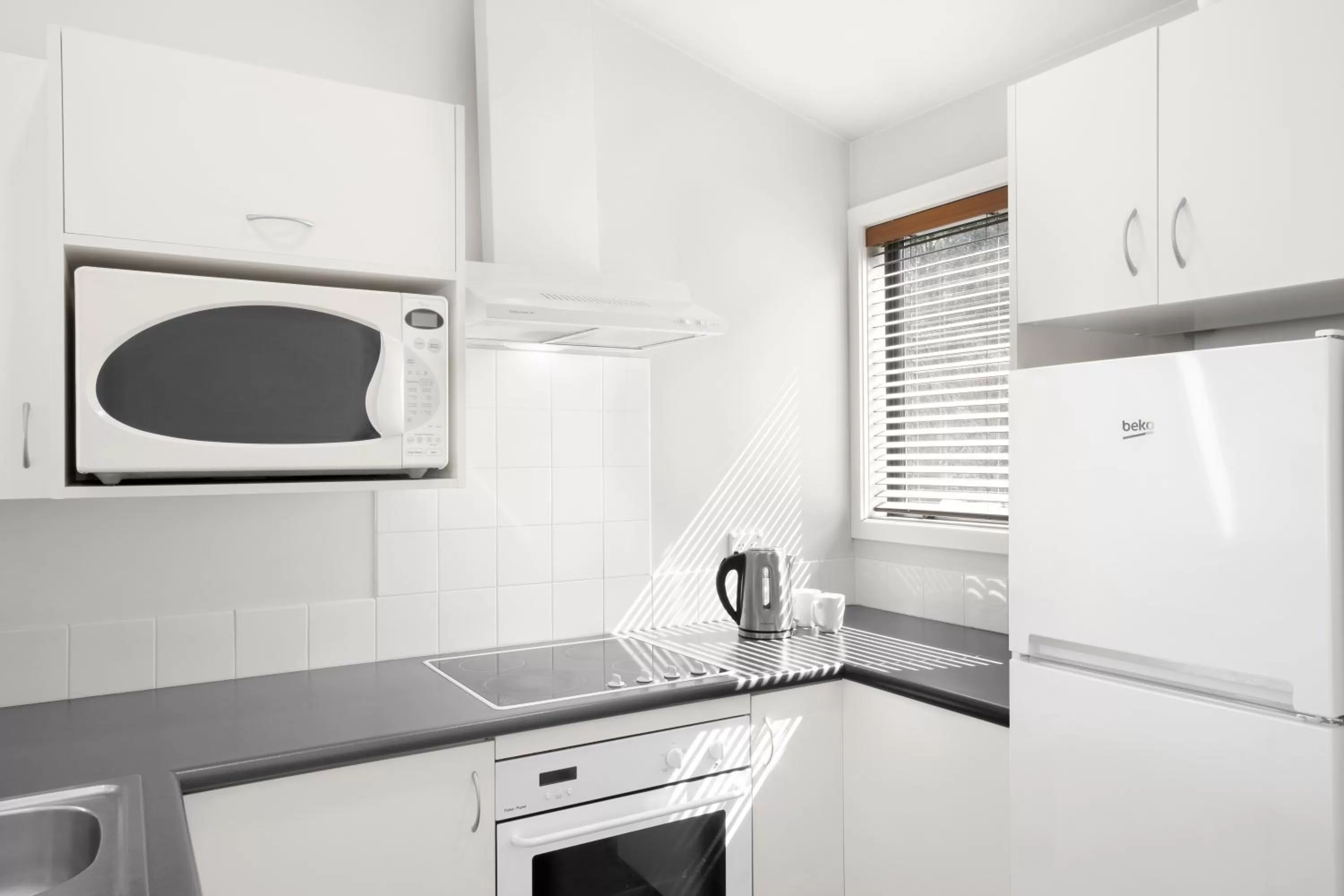 Kitchen or kitchenette in Mantra The Point