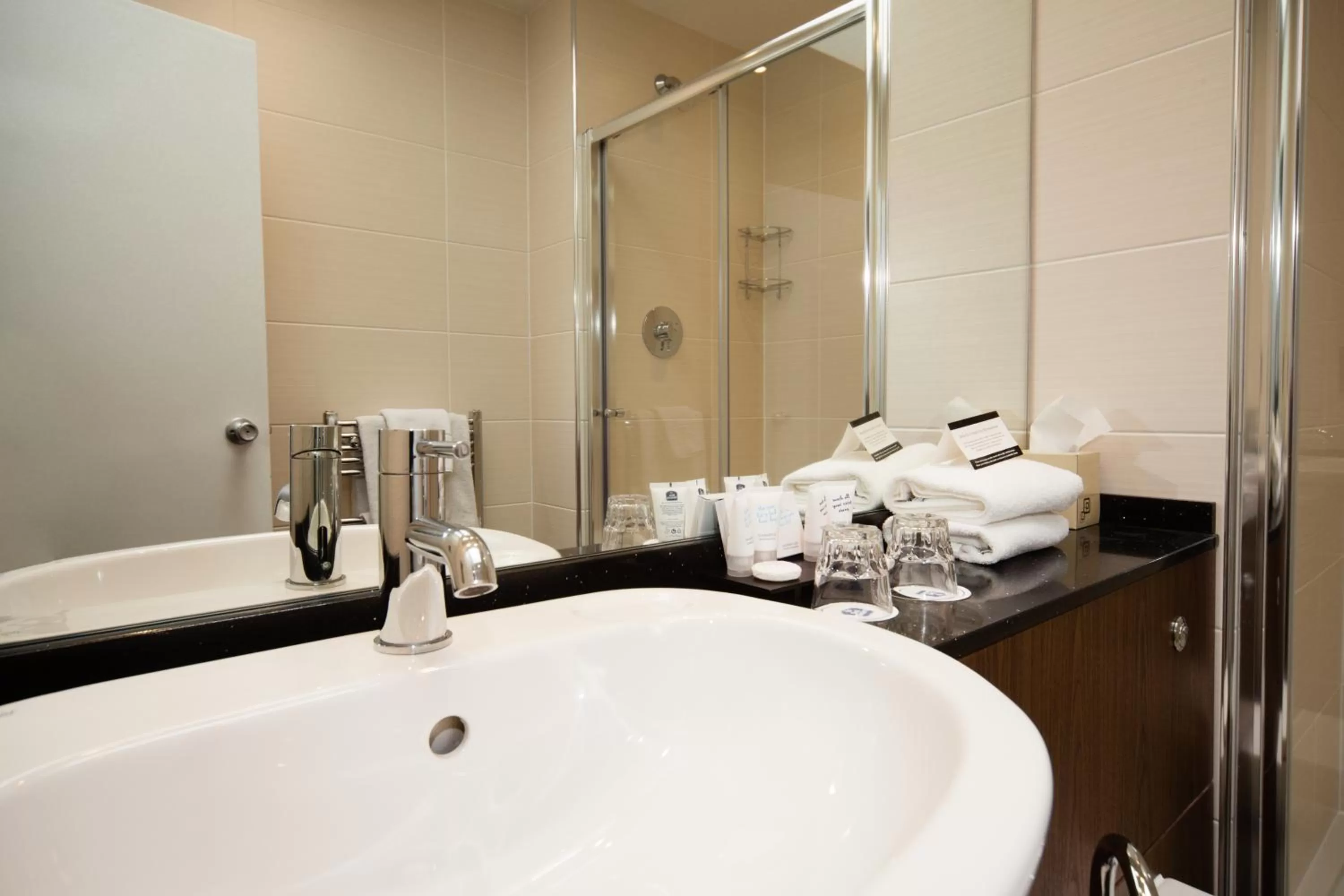 Bathroom in Inverness Palace Hotel & Spa, WorldHotels Distinctive
