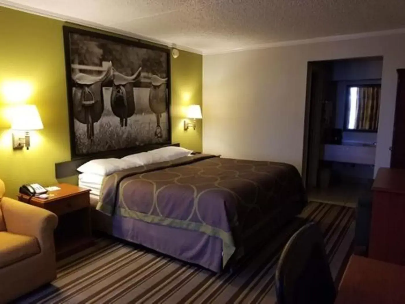 Bed in Super 8 by Wyndham Longview/North